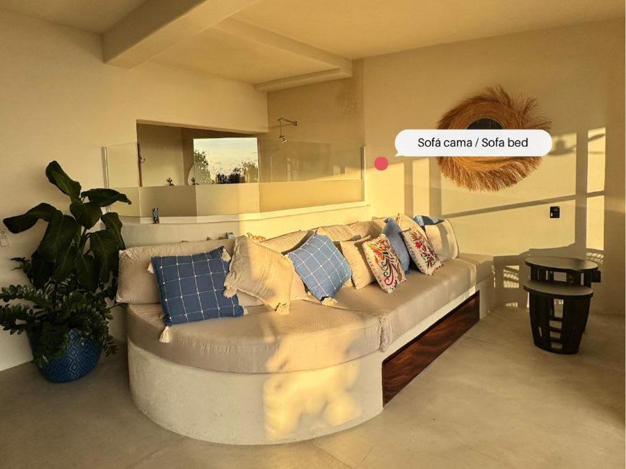 Familiar Ocean View Playa La Ropa Apartment *