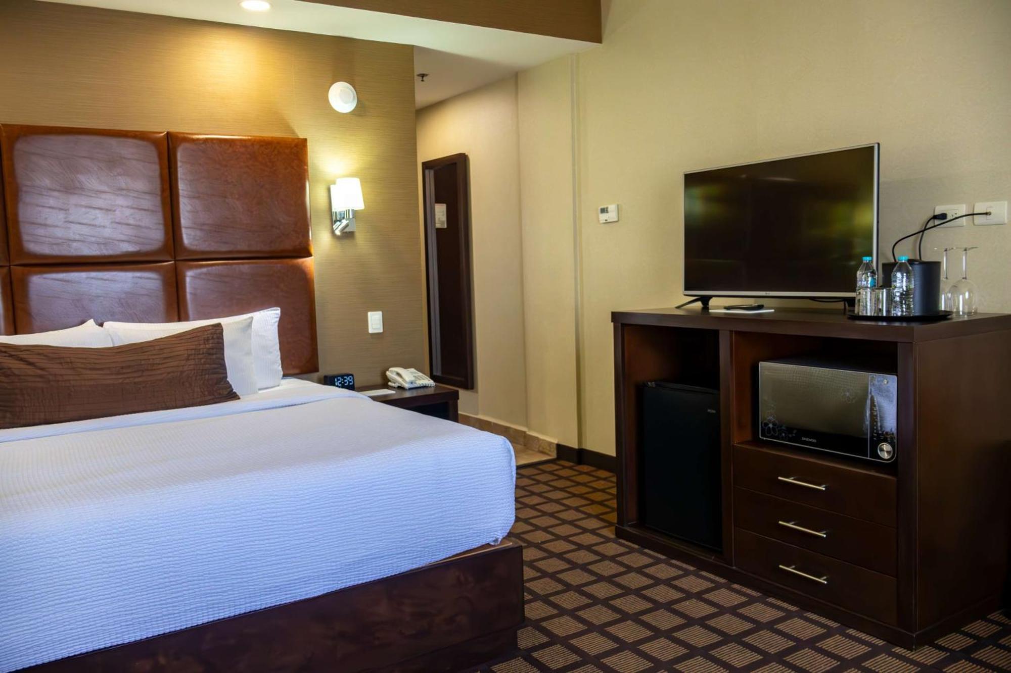 Western Premier Aeropuerto 5*