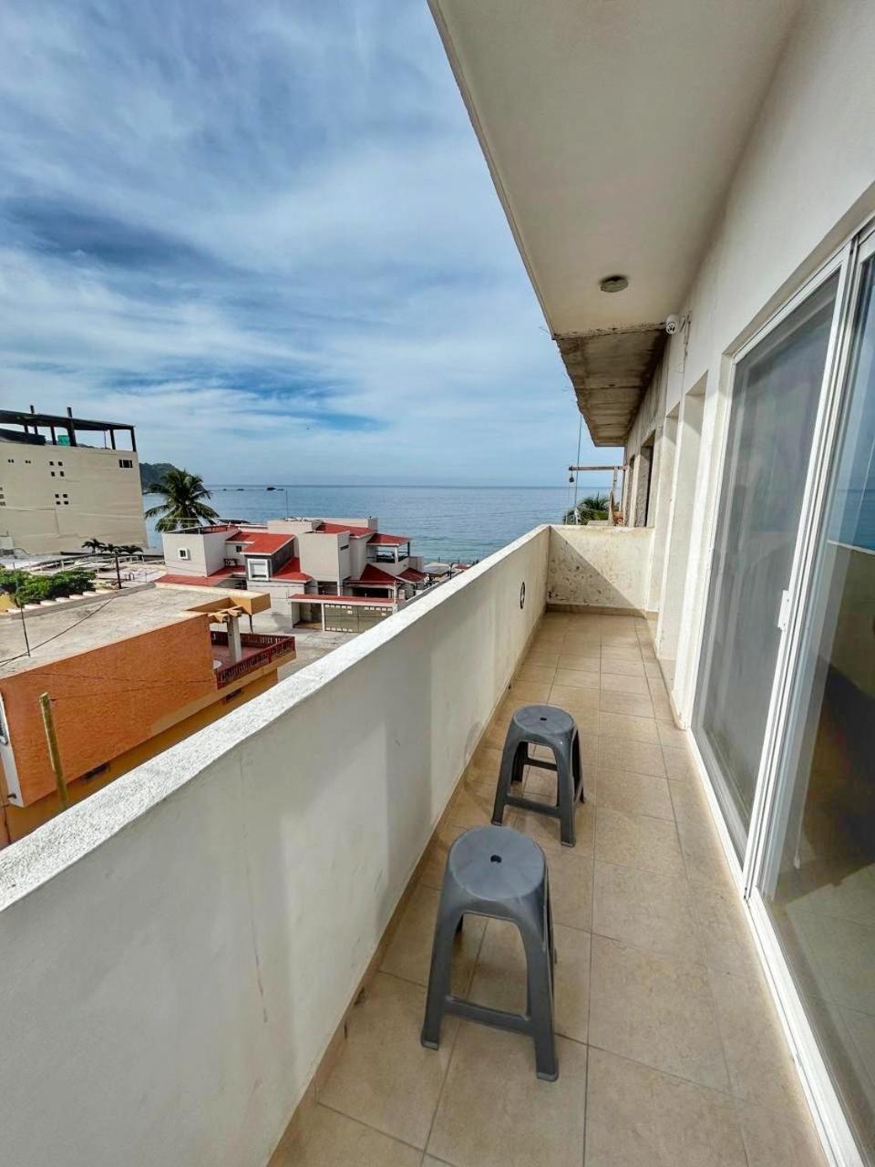 4 Maleconcito Del Sol Apartment