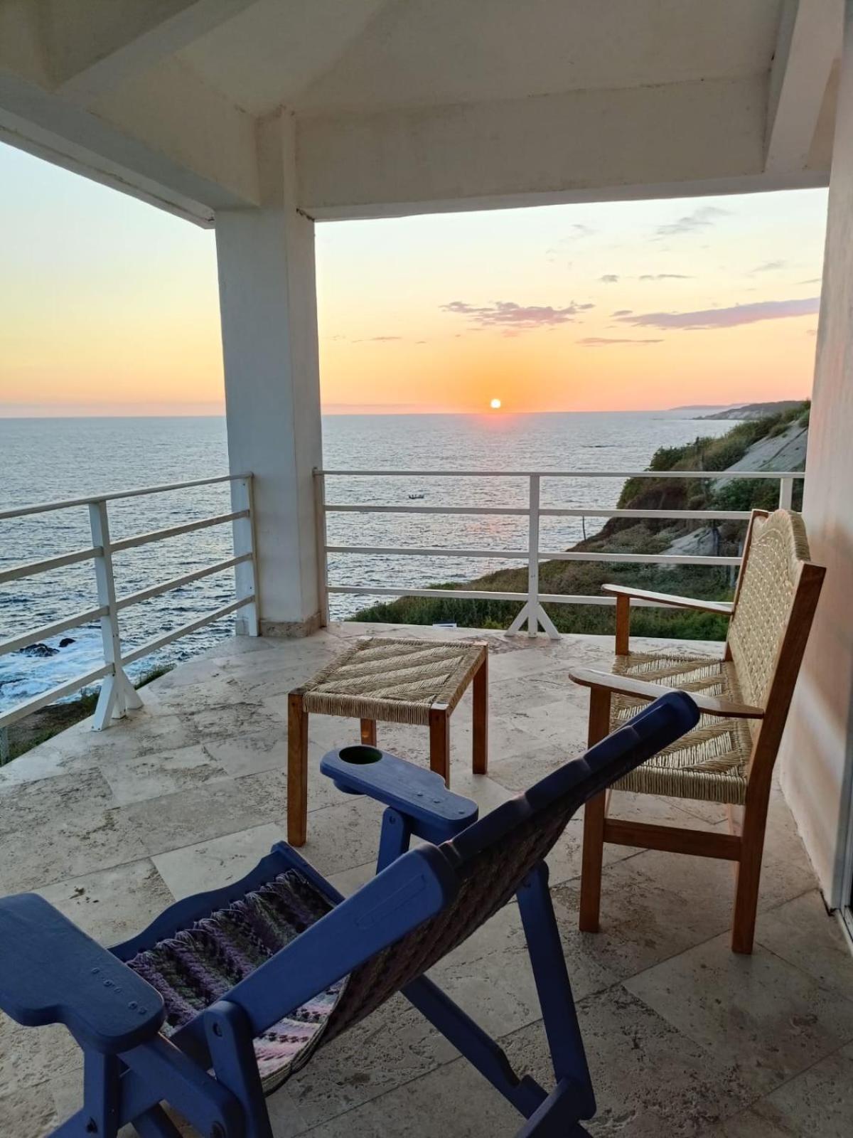 Bed & Breakfast Luz De Mar ' Right On The *
