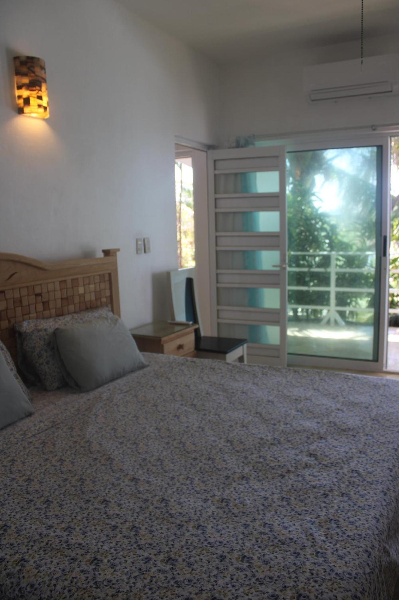 Bed & Breakfast Luz De Mar ' Right On The