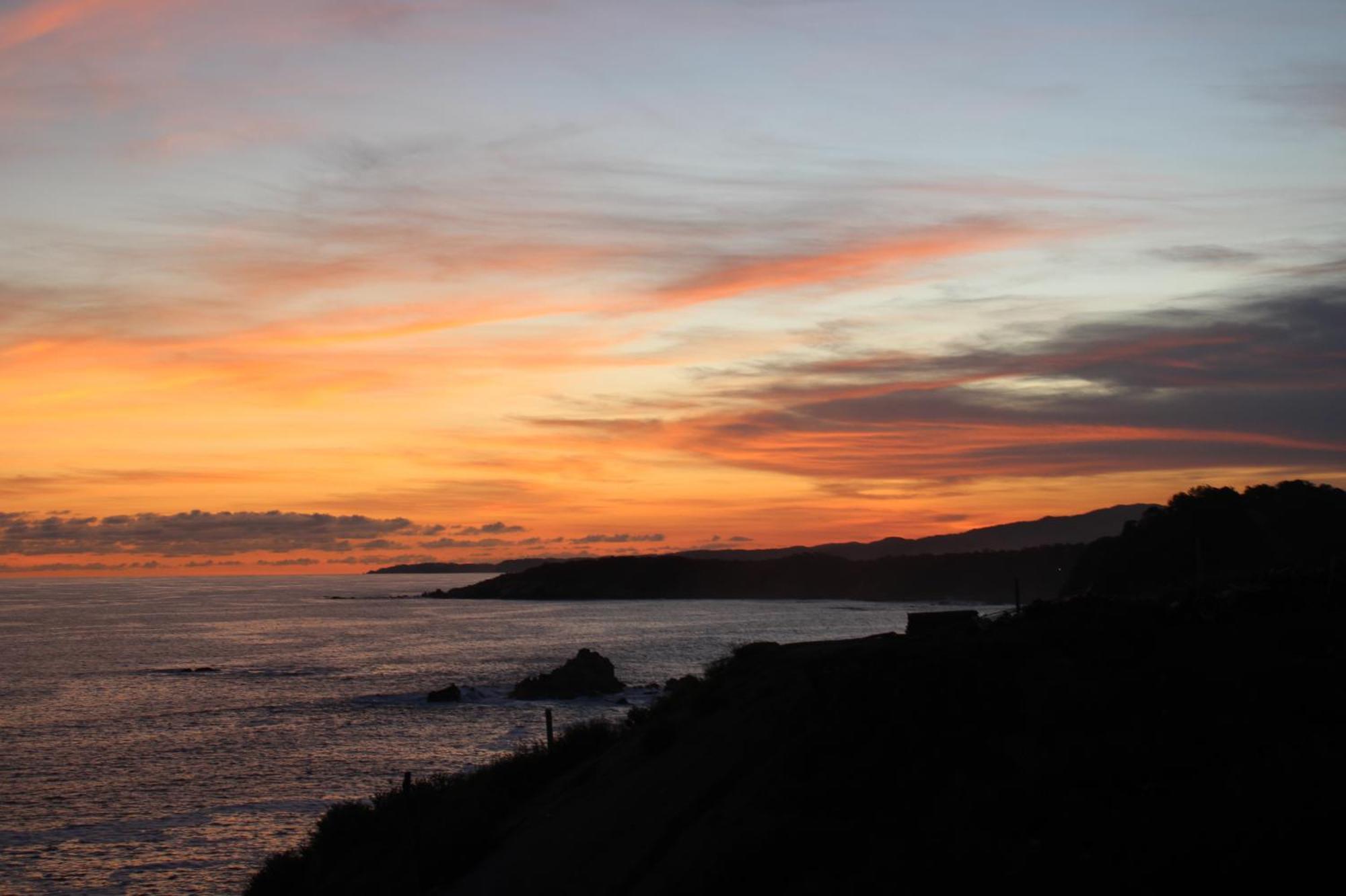 Luz De Mar ' Right On The