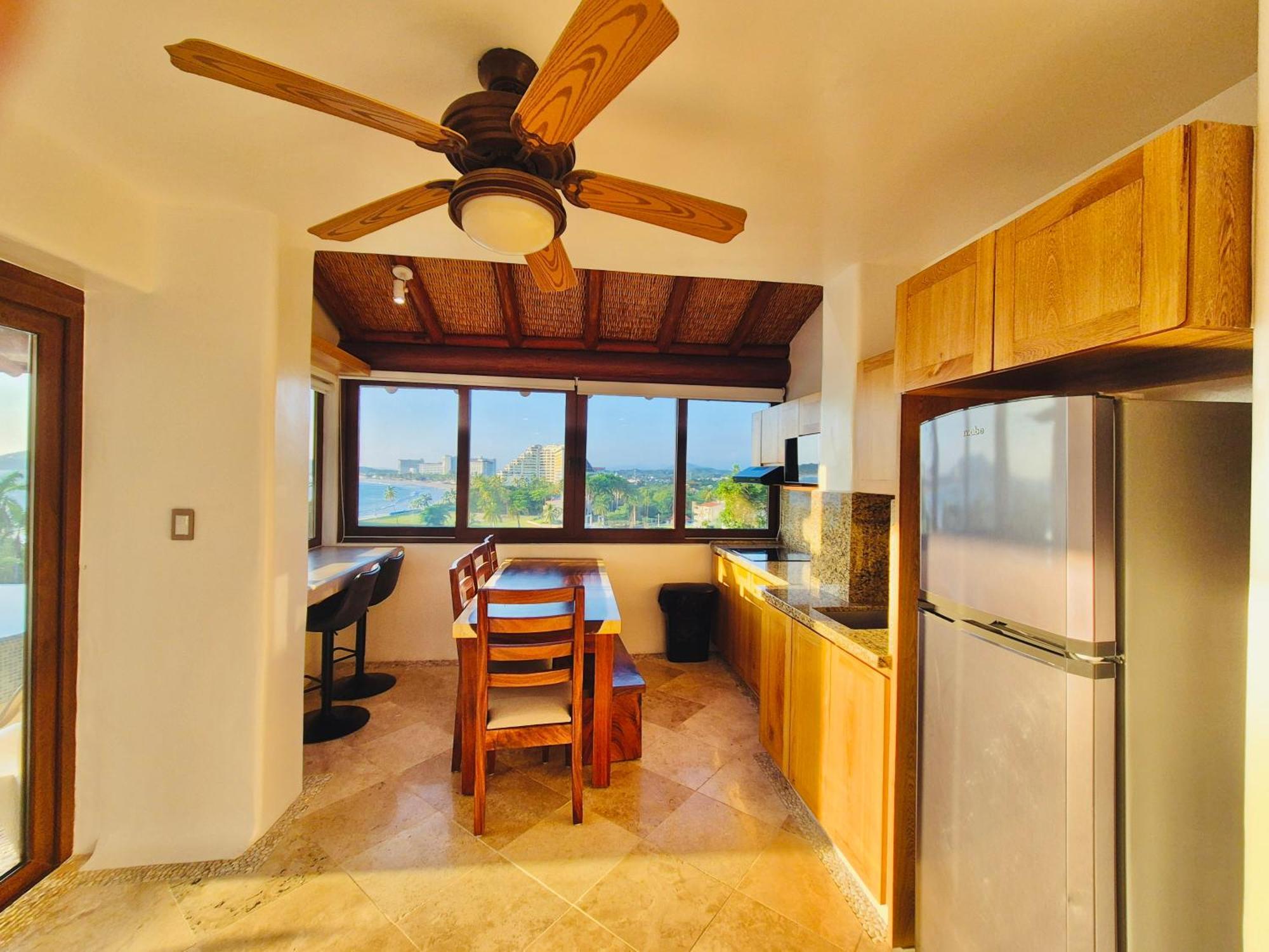 Residencia Frente Al Mar Con Jacuzzi Y Vista A La Playa * Ixtapa (Guerrero)