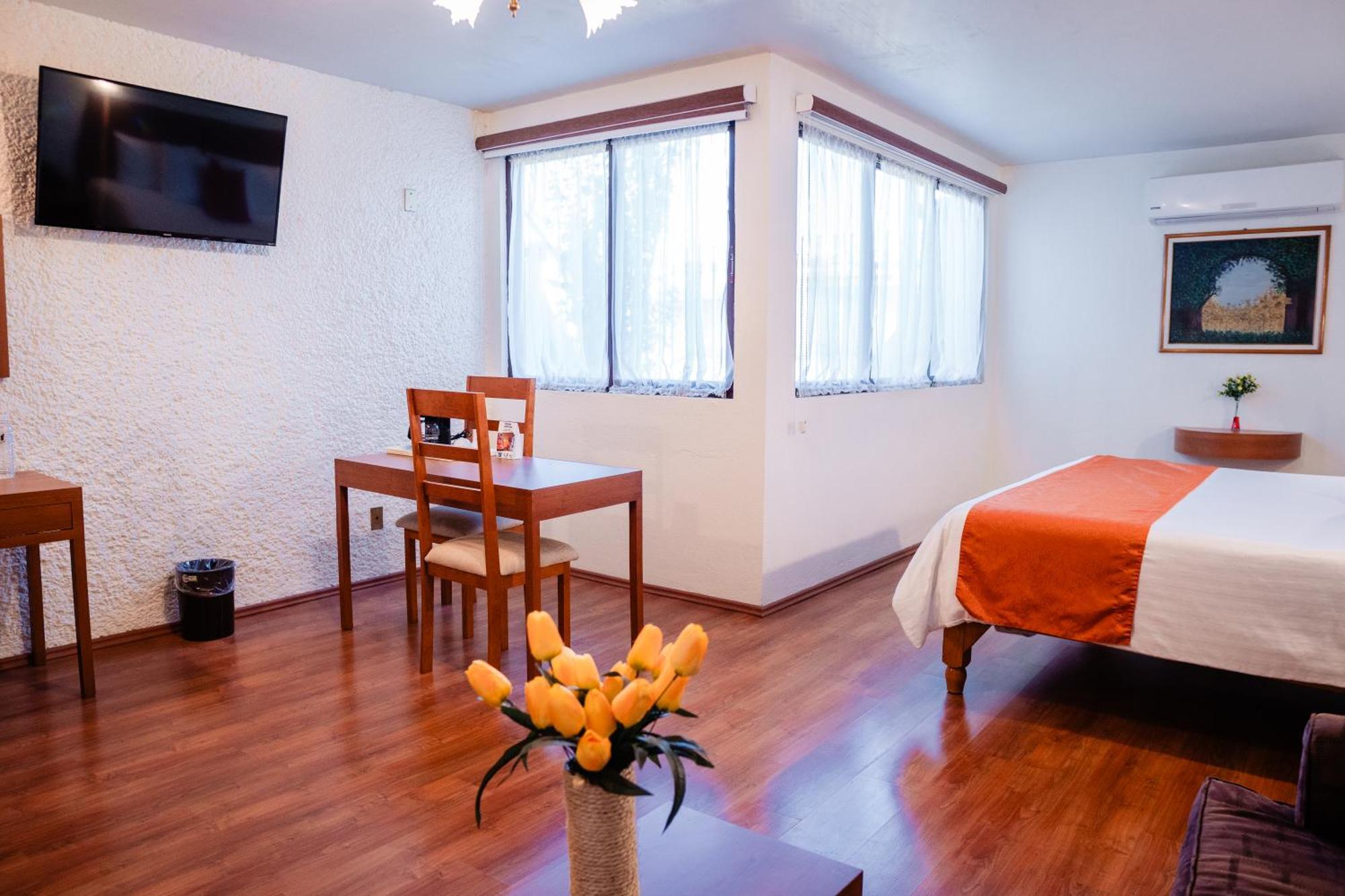 Hotel Del Angel, 3*