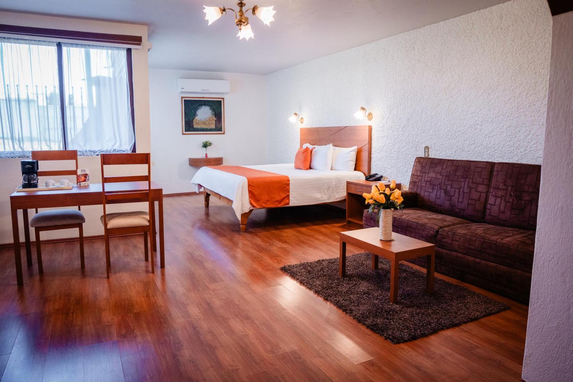 Del Angel, Hotel Apizaco