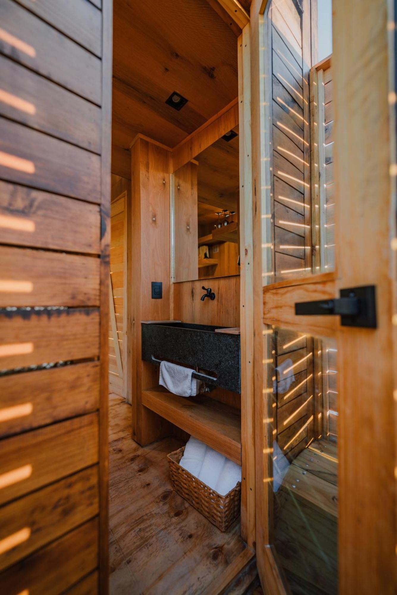 Wander Cabins, Con Vista Unica A La Sierra De Artega Apartment