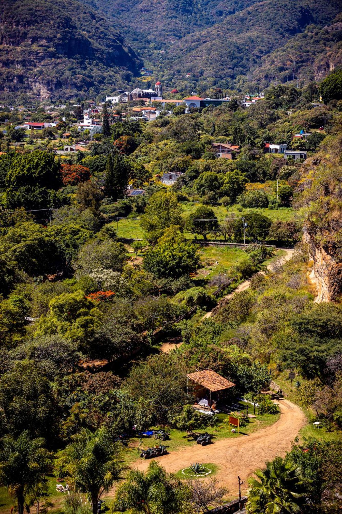 Malikualli Complejo Ecoturistico * Malinalco