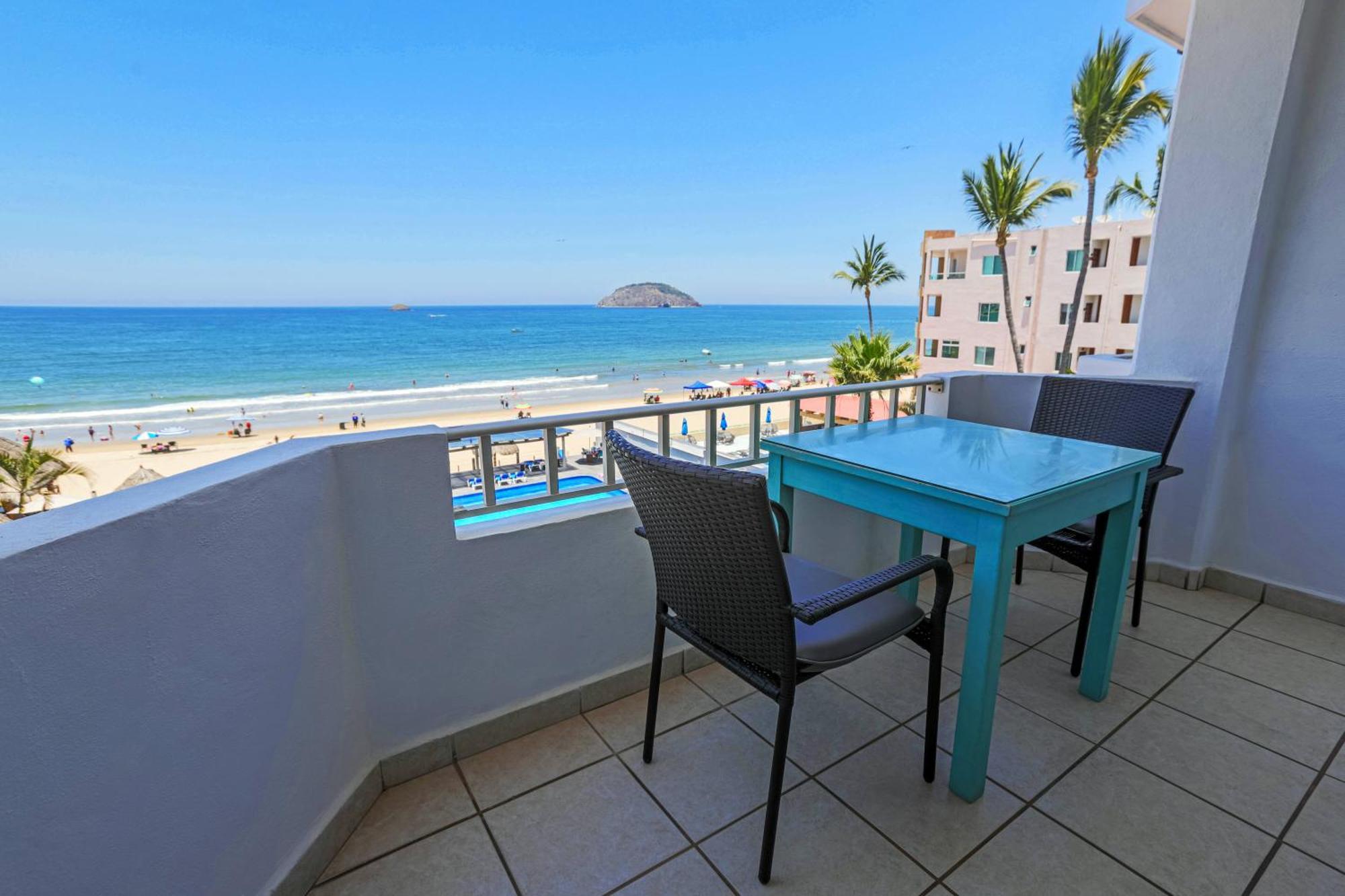 Torreblanca Beach Hotel And Suites Guayabitos - Desayuno Y Comida Incluido 4*