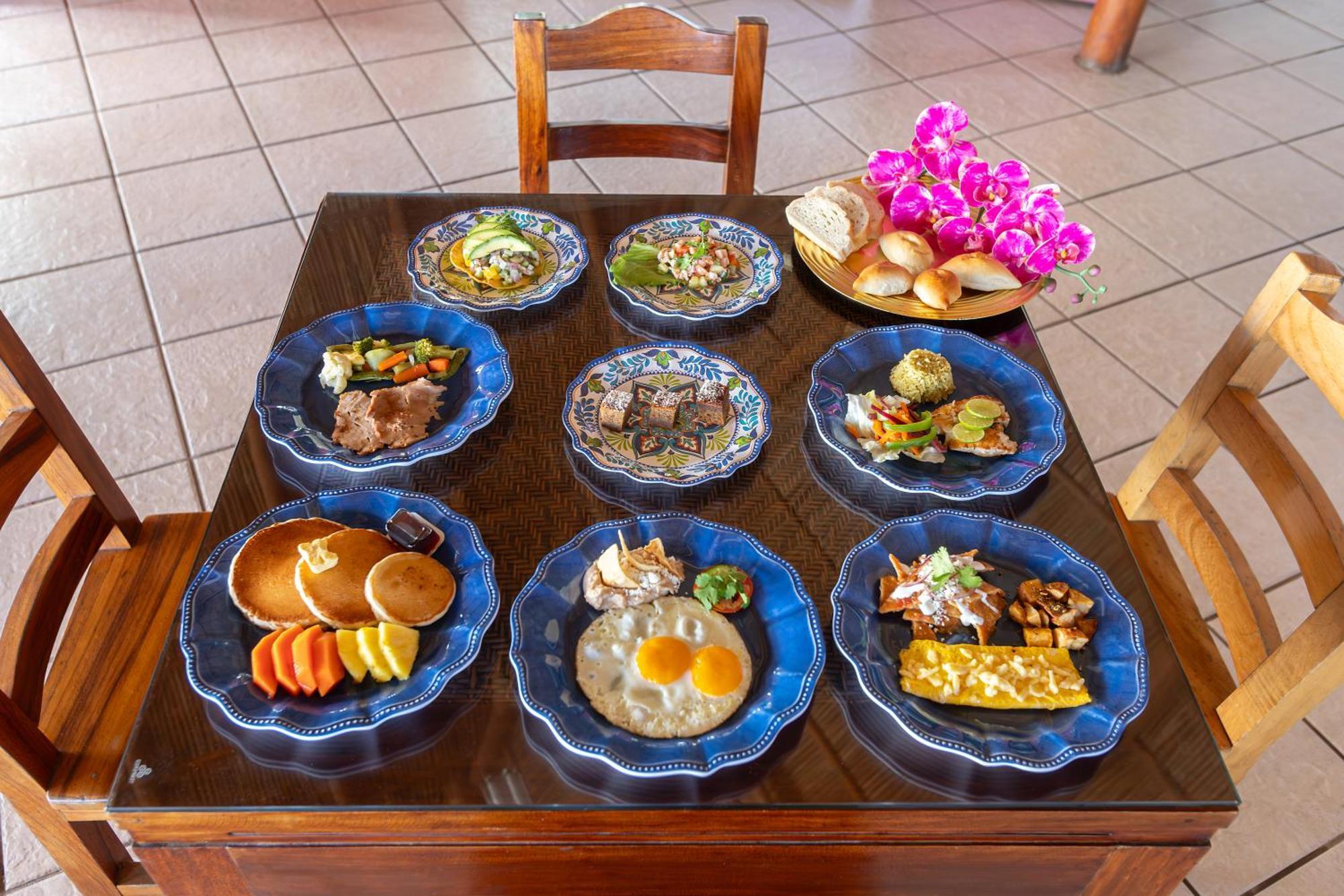 Torreblanca Beach Hotel And Suites Guayabitos - Desayuno Y Comida Incluido