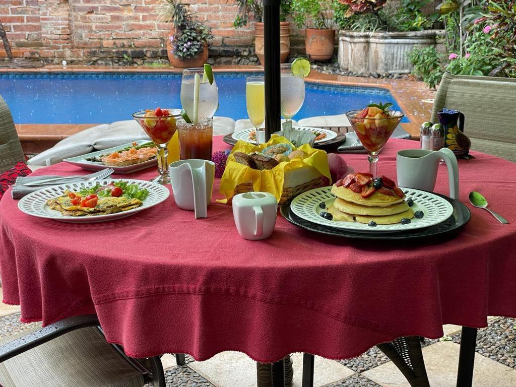 Casa Del Sol Bed & Breakfast Ajijic