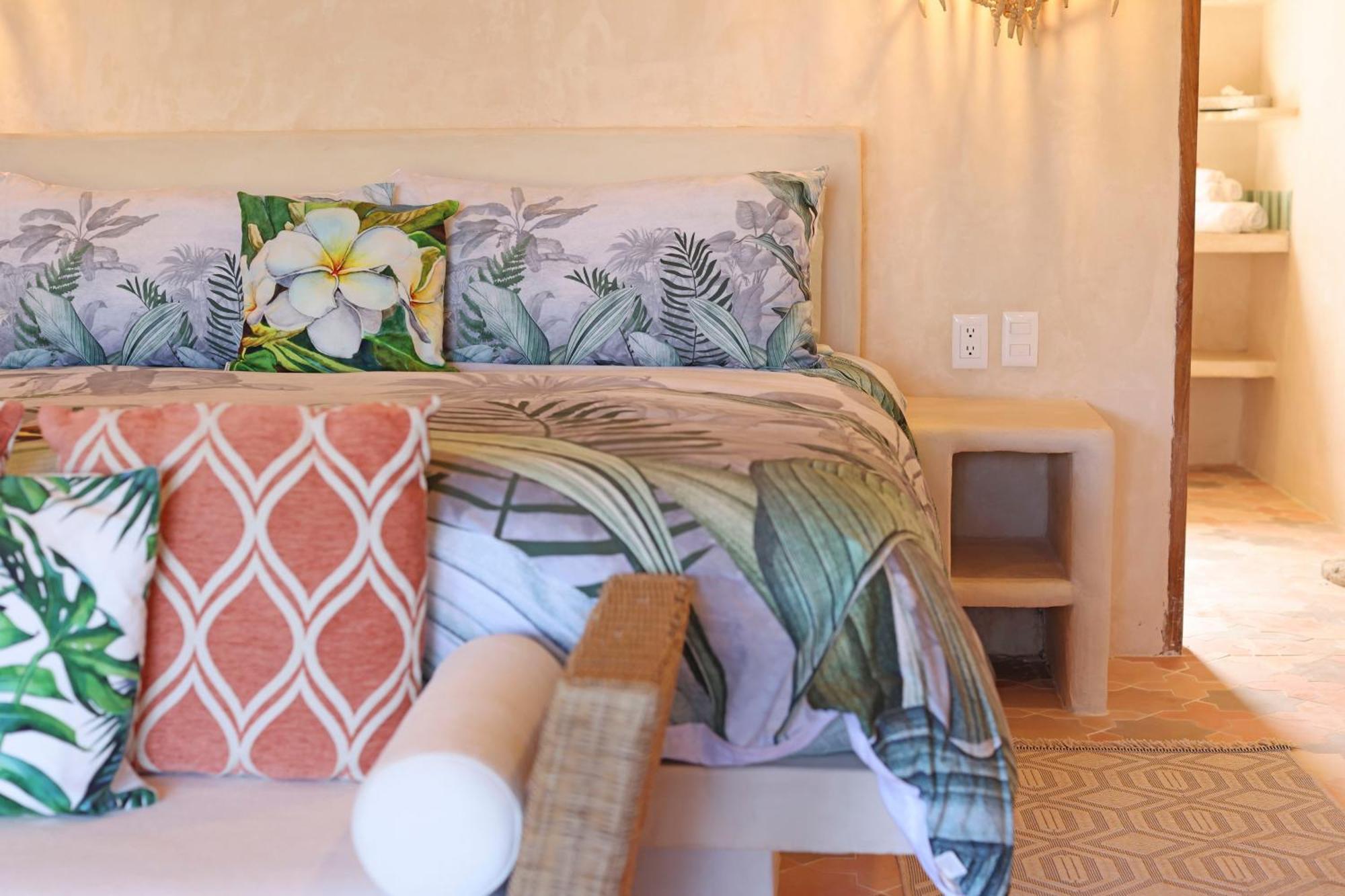 Nomada Wellness 5*