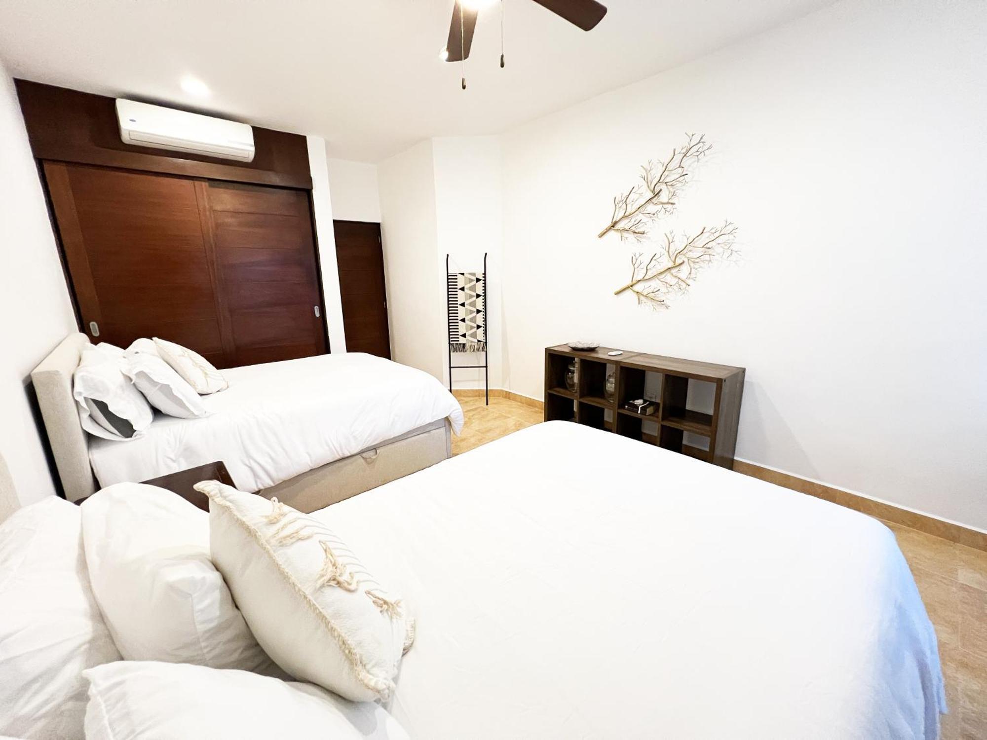 High-end Waterfront At Secrets Waters Apartment