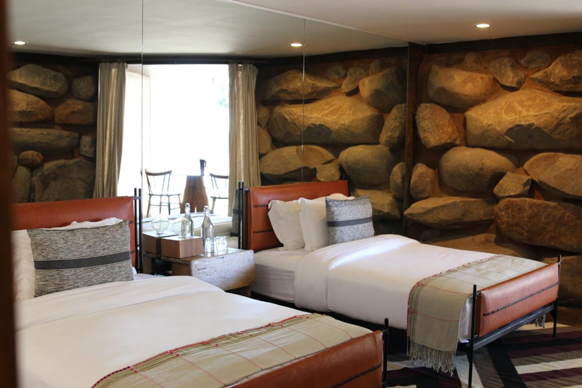 Hotel Bruma Wine