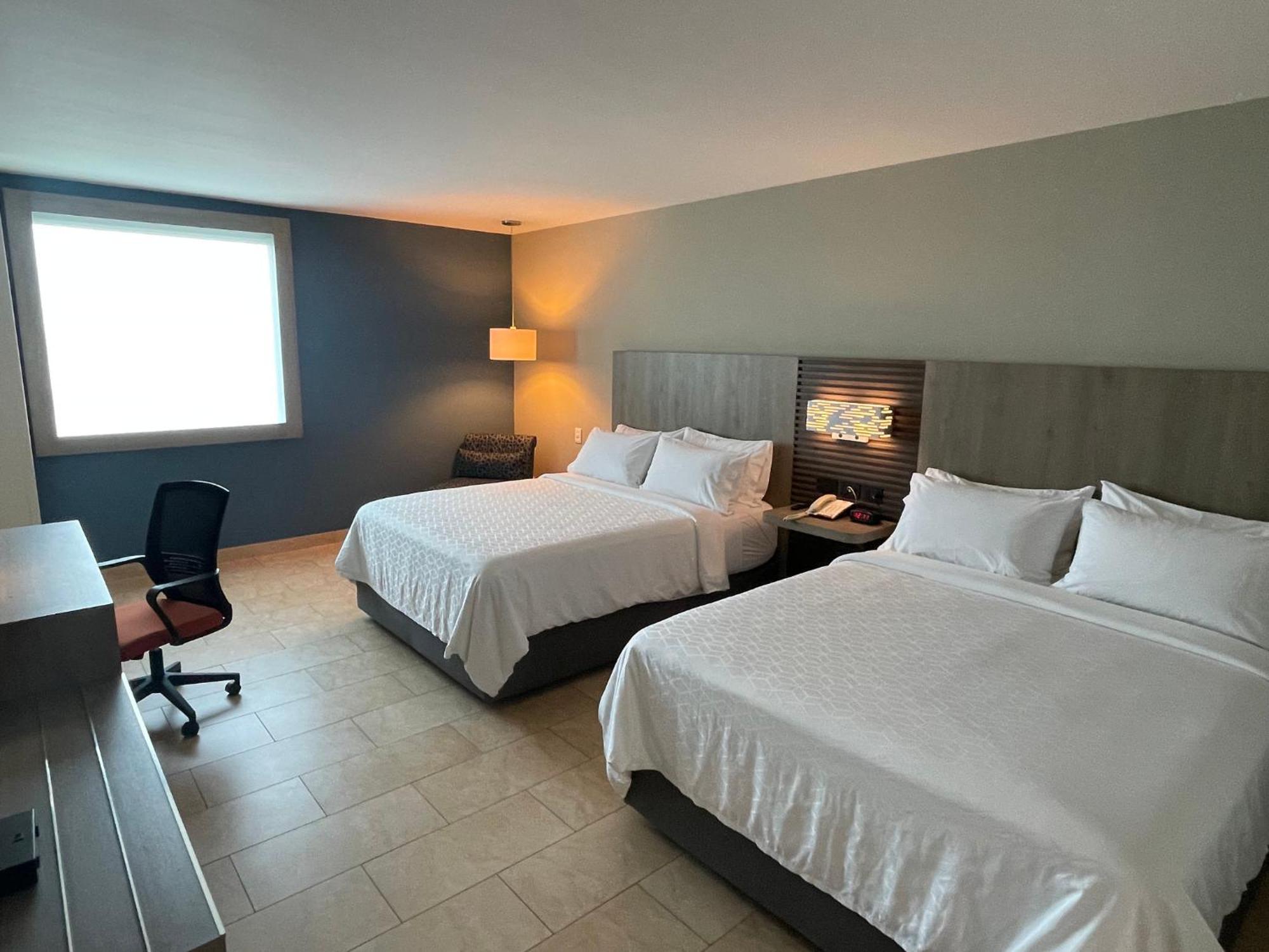 Express By Ihg Hotel