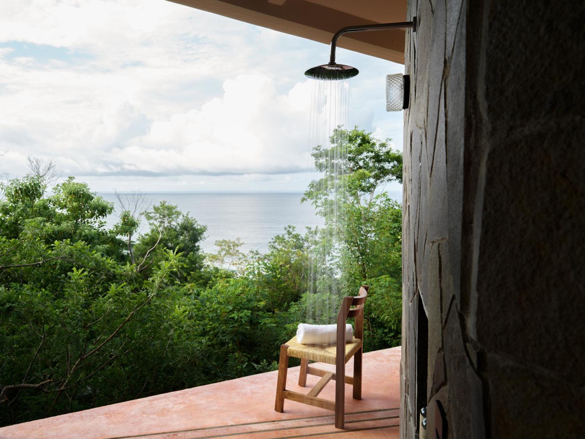 Cocolia Hotel