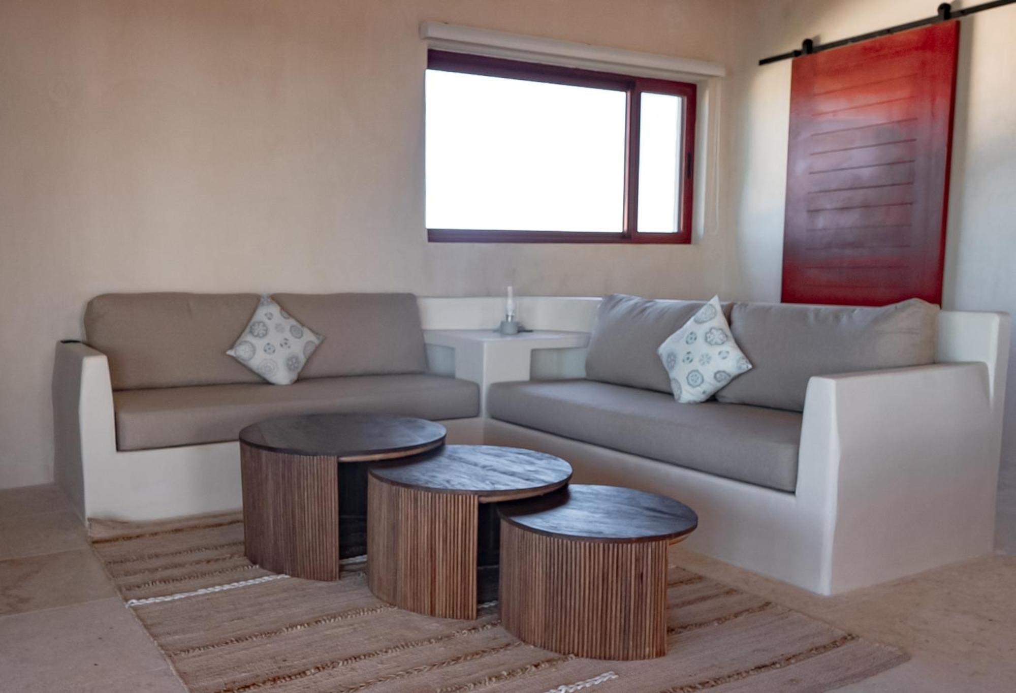 Front Boutique Dk House Hotel