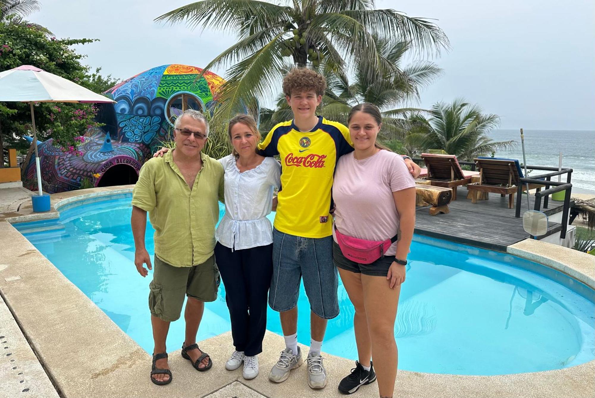 Hotel Beachfront Paradise Boutique - Casa Alebrijes Jacuzzi Suits Agua Blanca
