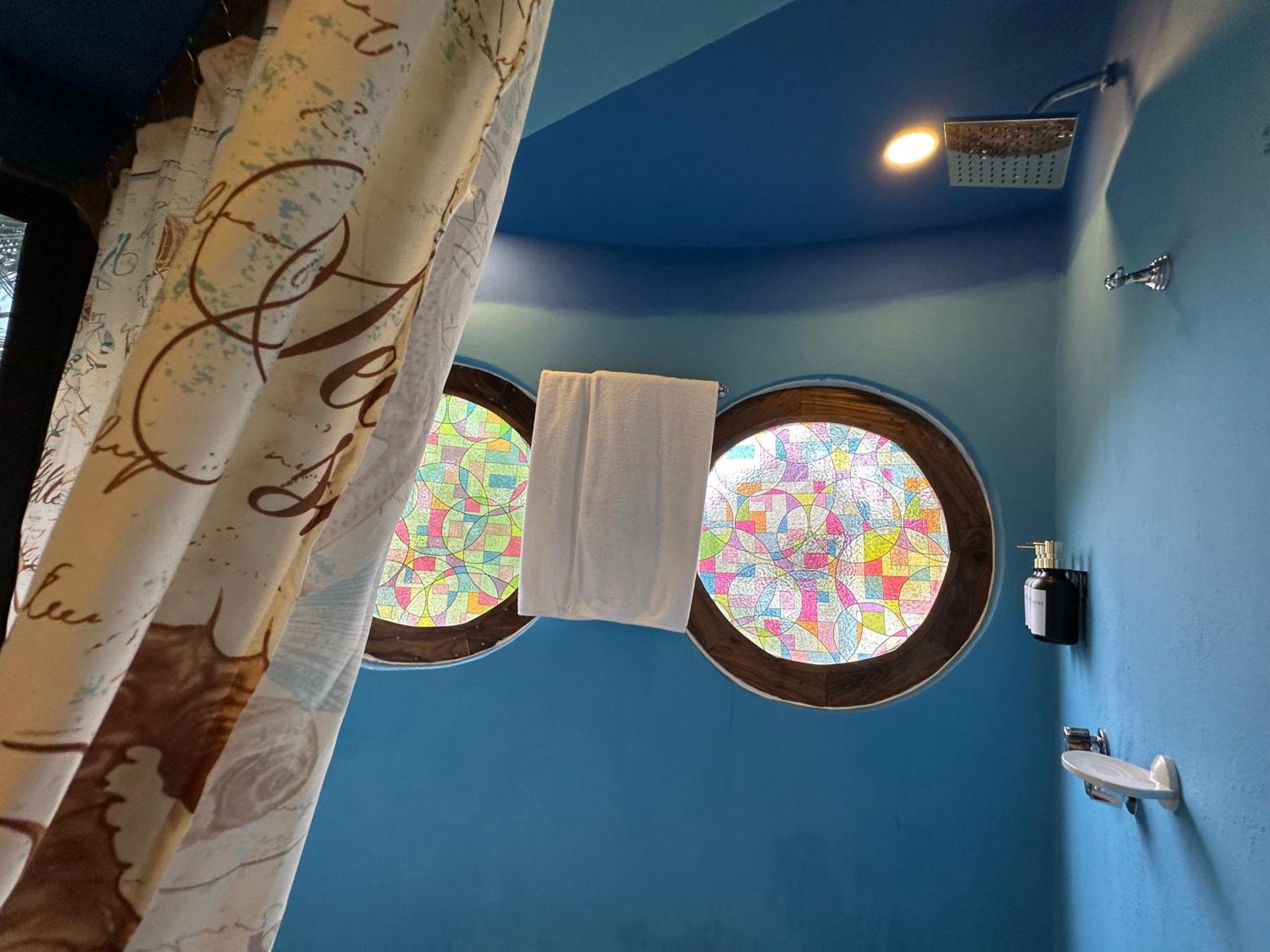 Hotel Beachfront Paradise Boutique - Casa Alebrijes Jacuzzi Suits