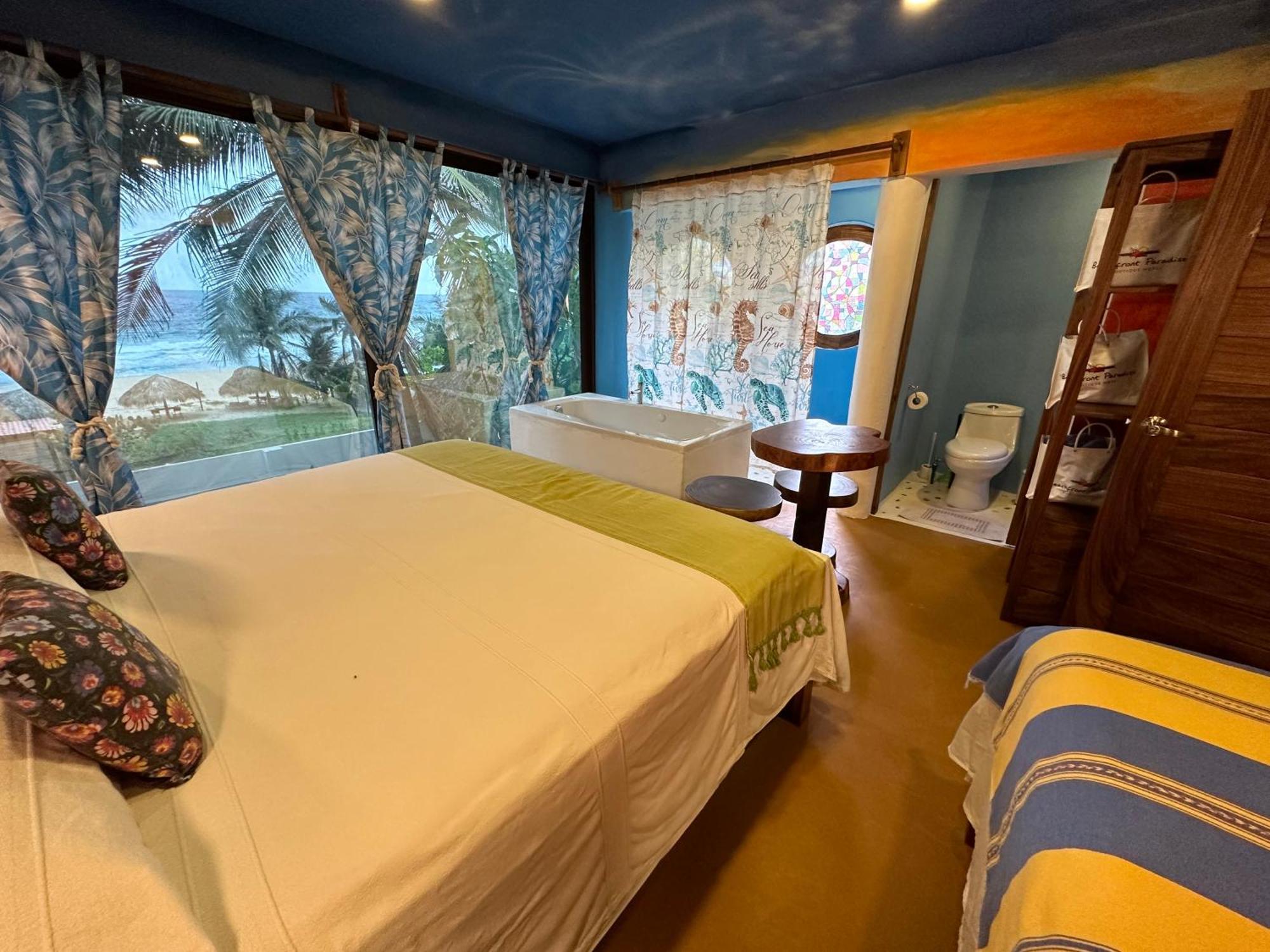 Beachfront Paradise Boutique - Casa Alebrijes Jacuzzi Suits 4* Agua Blanca