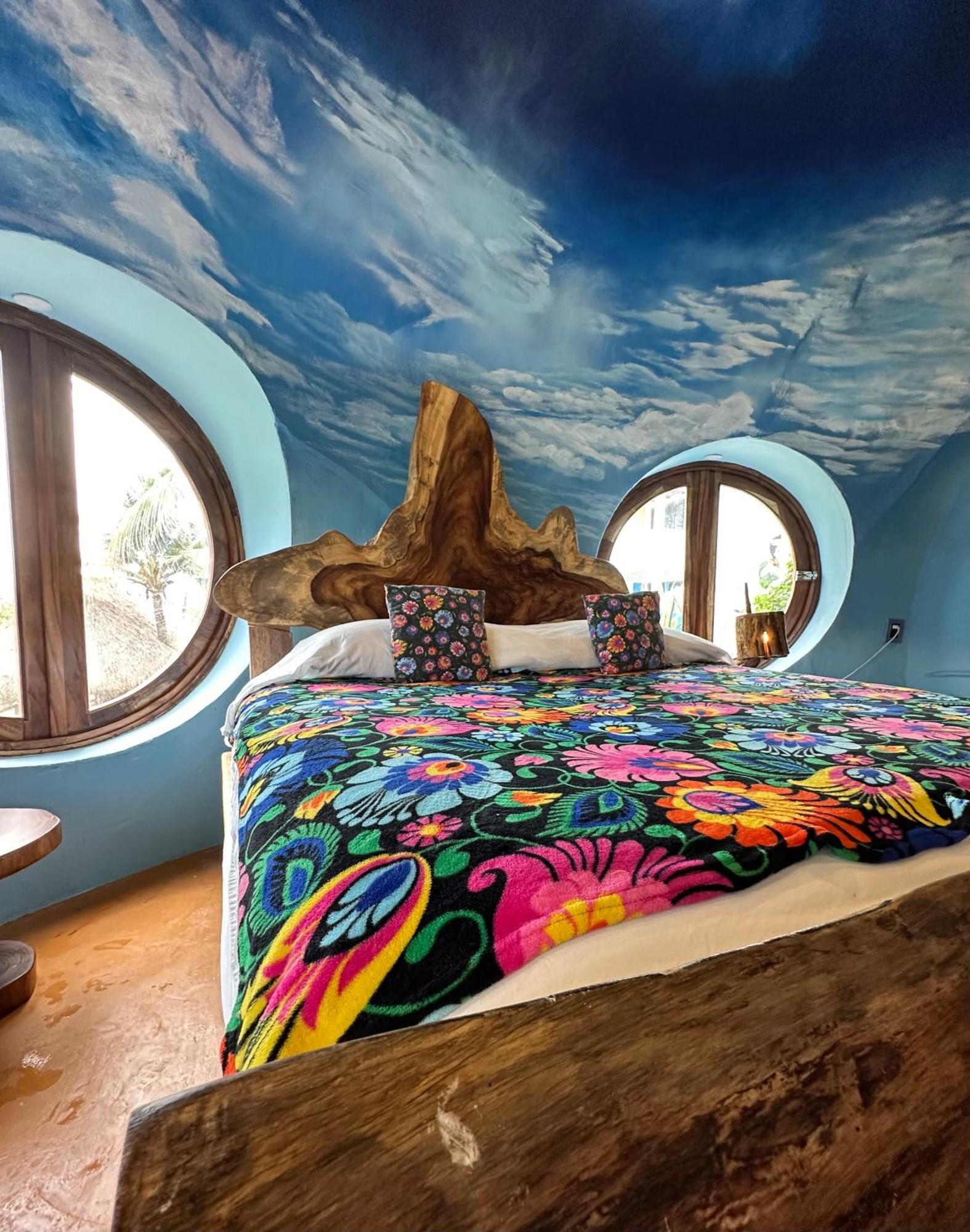 Beachfront Paradise Boutique - Casa Alebrijes Jacuzzi Suits Hotel 4*