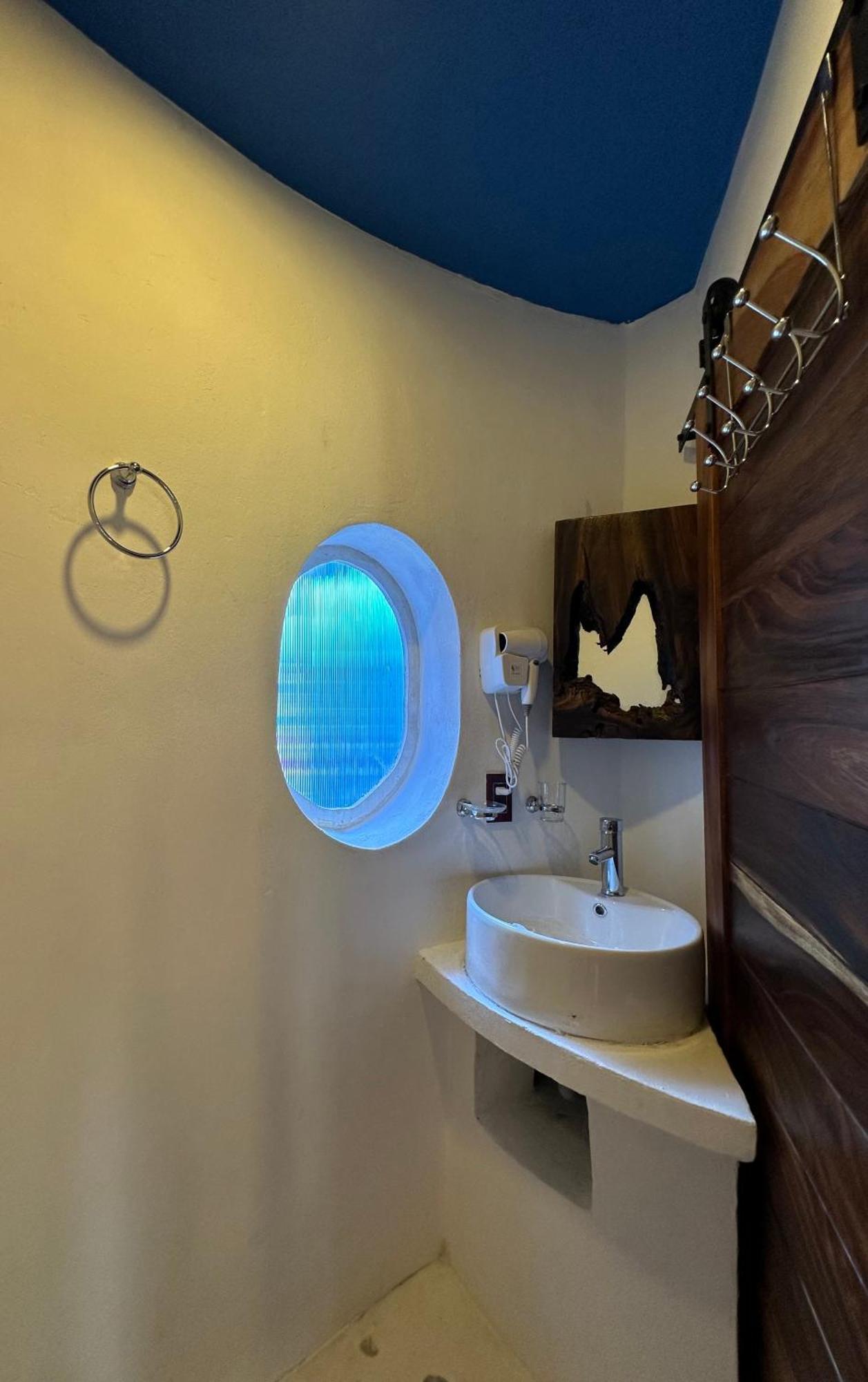 Hotel Beachfront Paradise Boutique - Casa Alebrijes Jacuzzi 4*