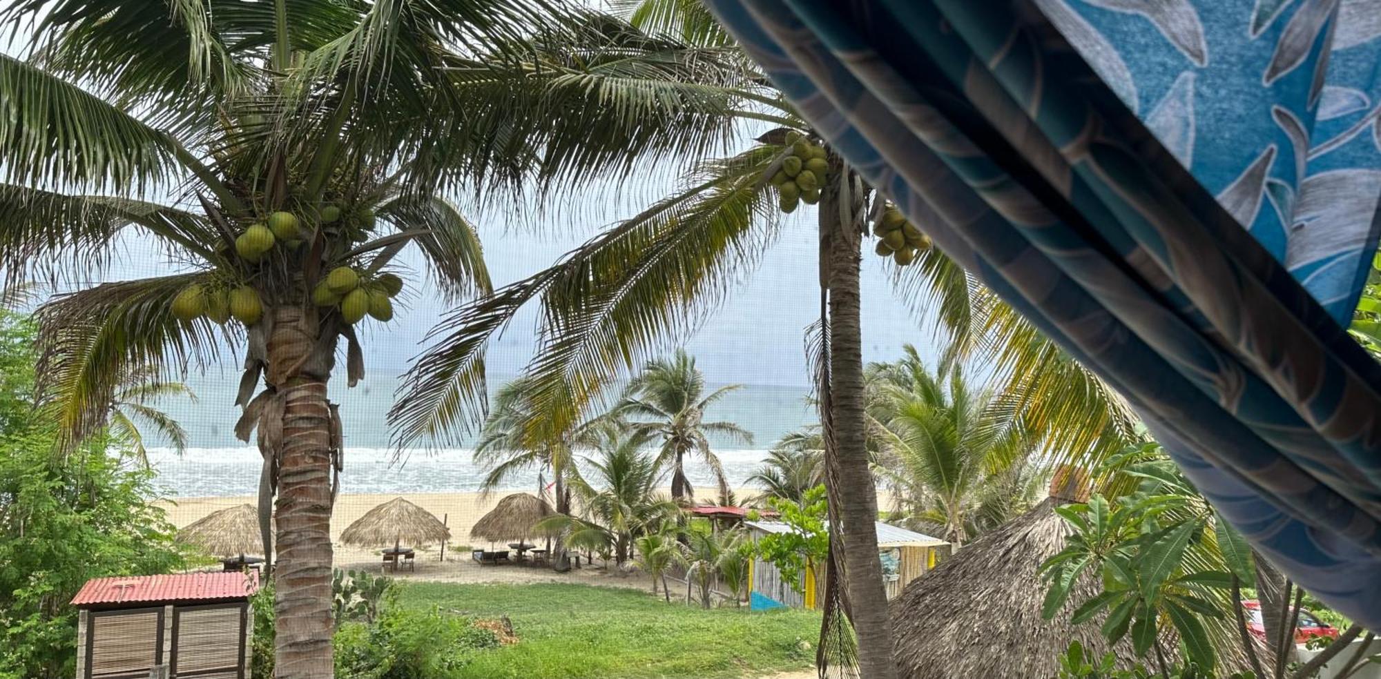 Beachfront Paradise Boutique - Casa Alebrijes Jacuzzi Suits Hotel