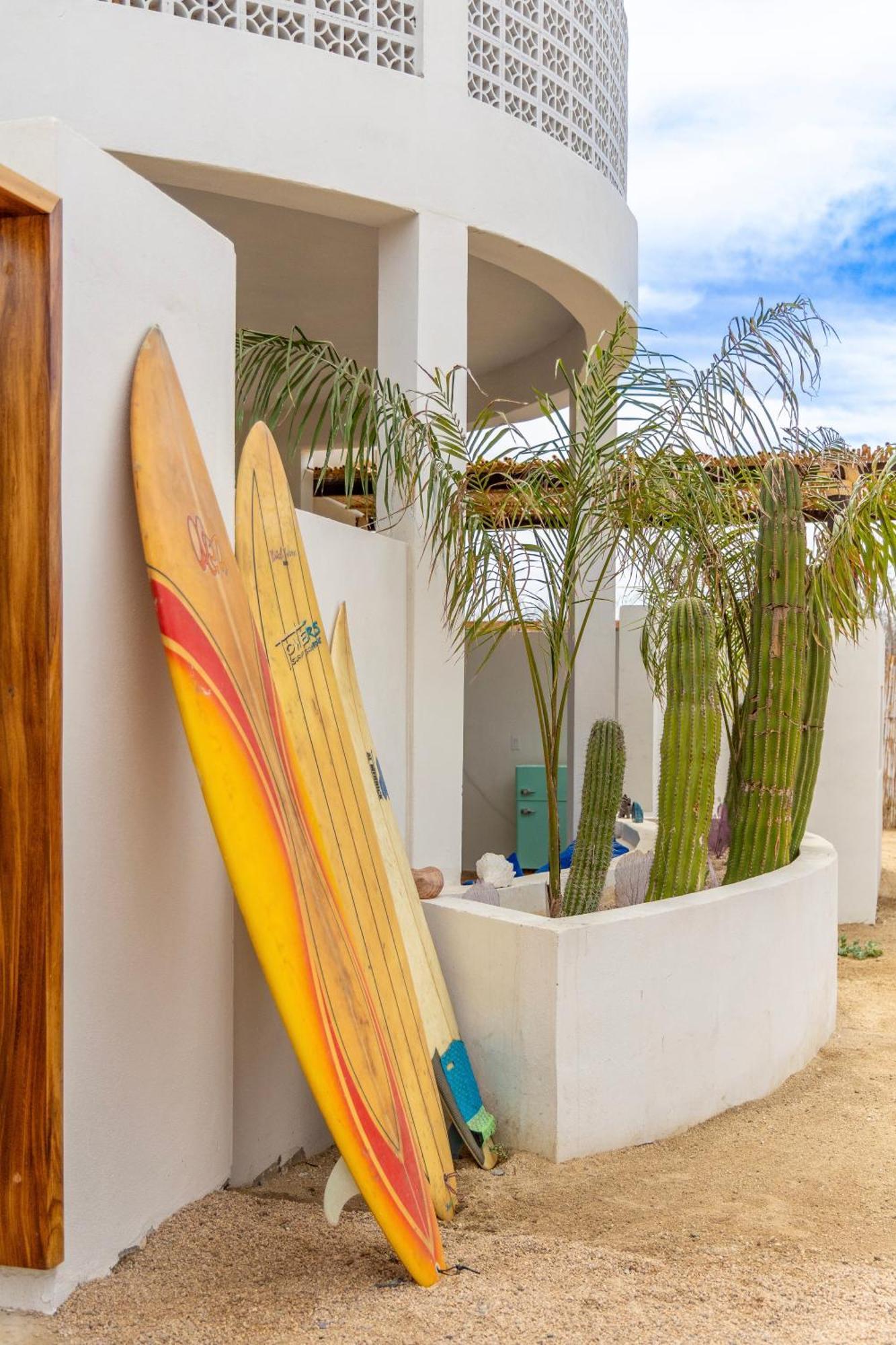 Hotel Baja Luna Cerritos *