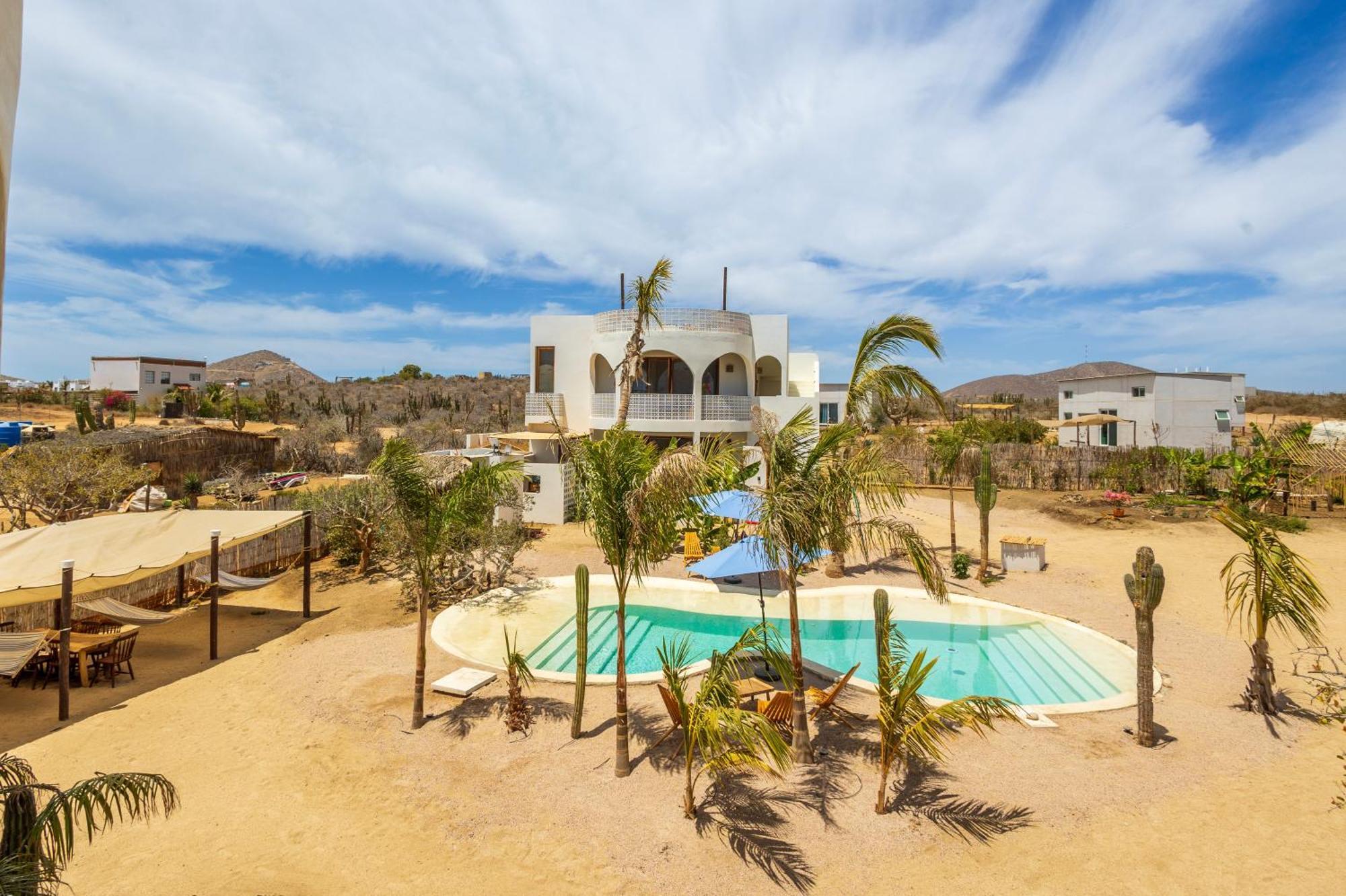 Hotel Baja Luna Cerritos