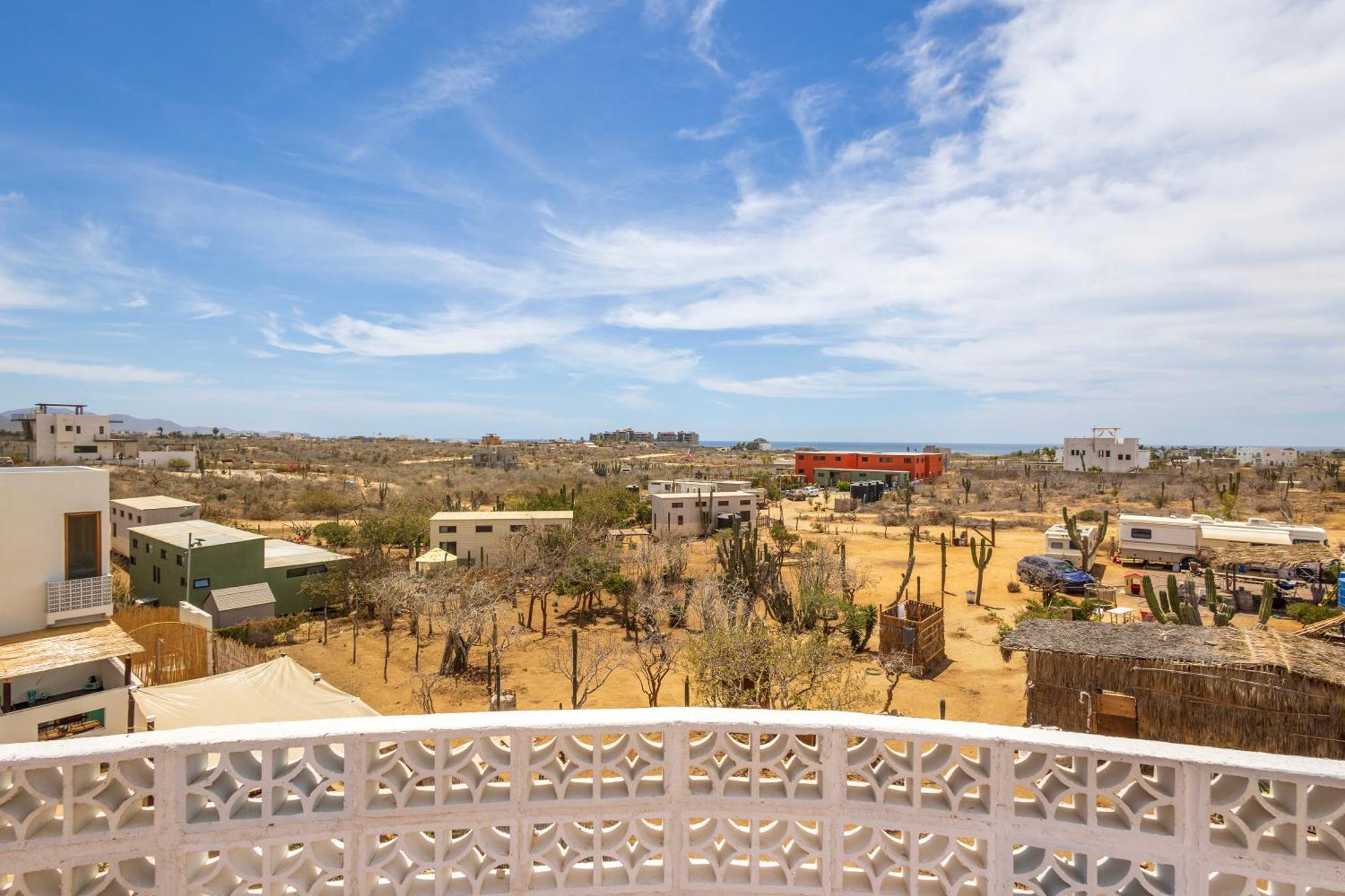 Hotel Baja Luna Cerritos *