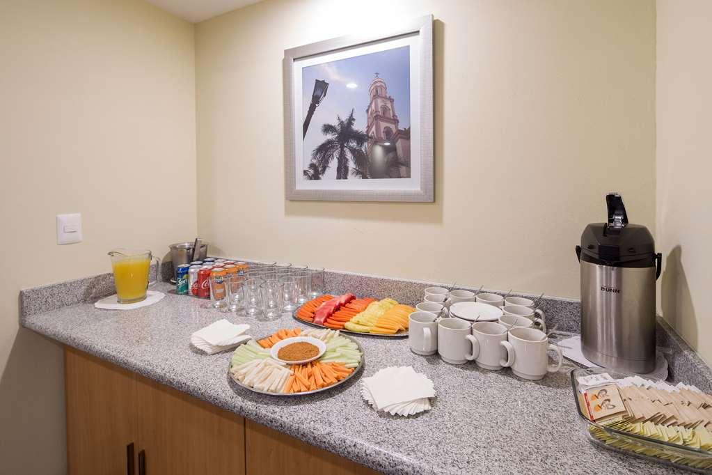 Microtel & By Wyndham 3*