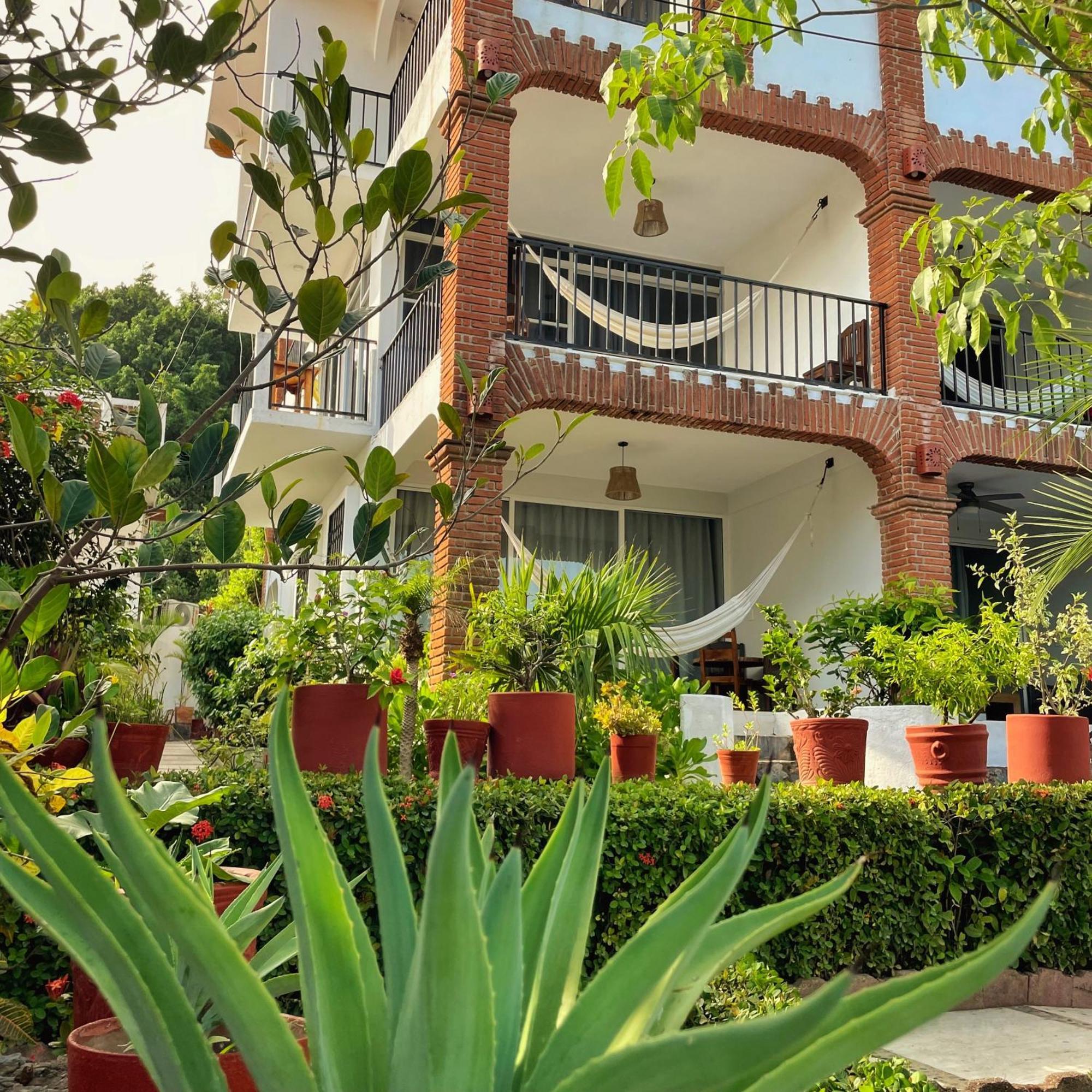 Ema Hotel Zihuatanejo