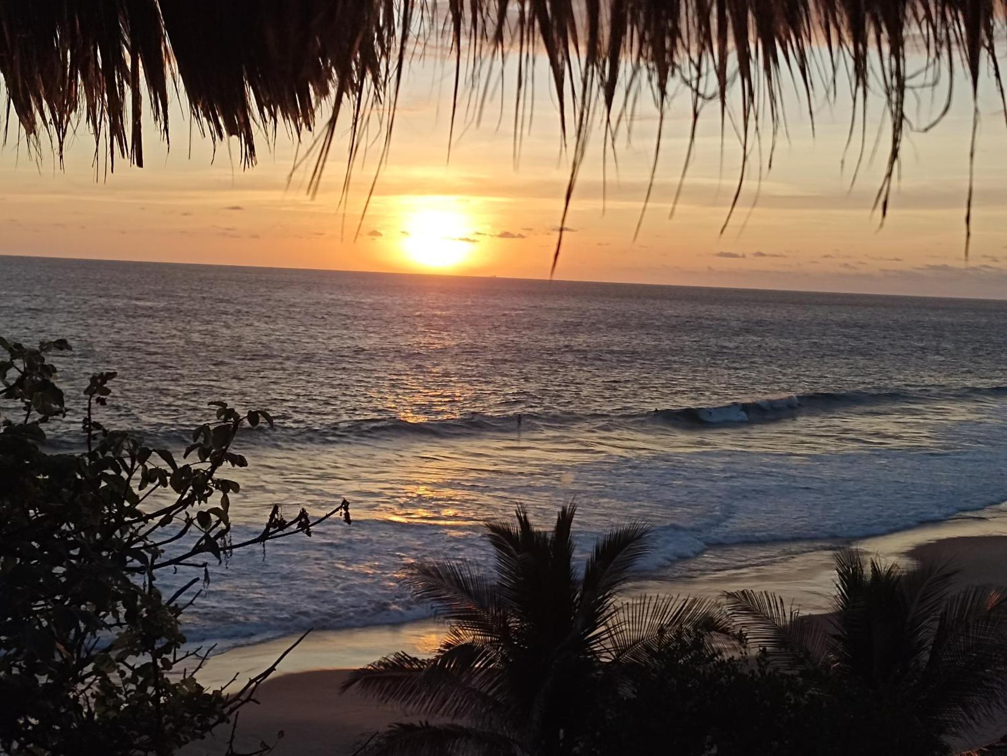 Punta Sur, Frente Al Mar Y El Atardecer Inn