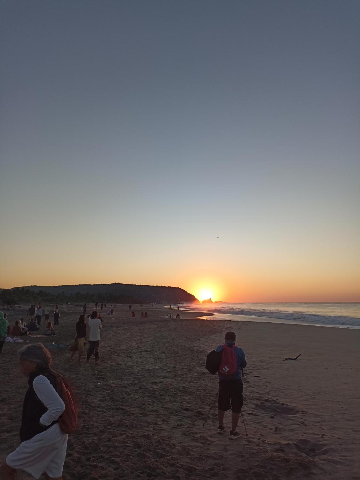 Punta Sur, Frente Al Mar Y El Atardecer