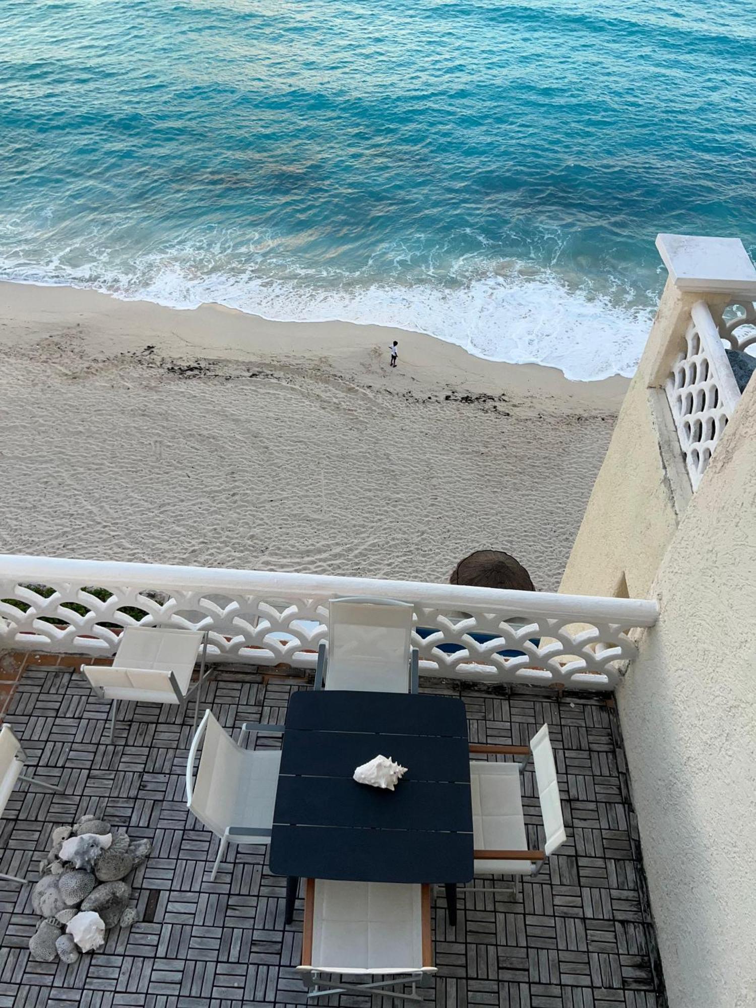 “magic Sunrise At Cancun” * Cancun