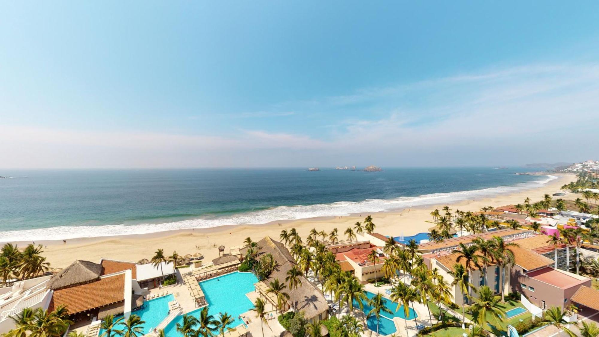 Park Royal Ixtapa Resort 4*