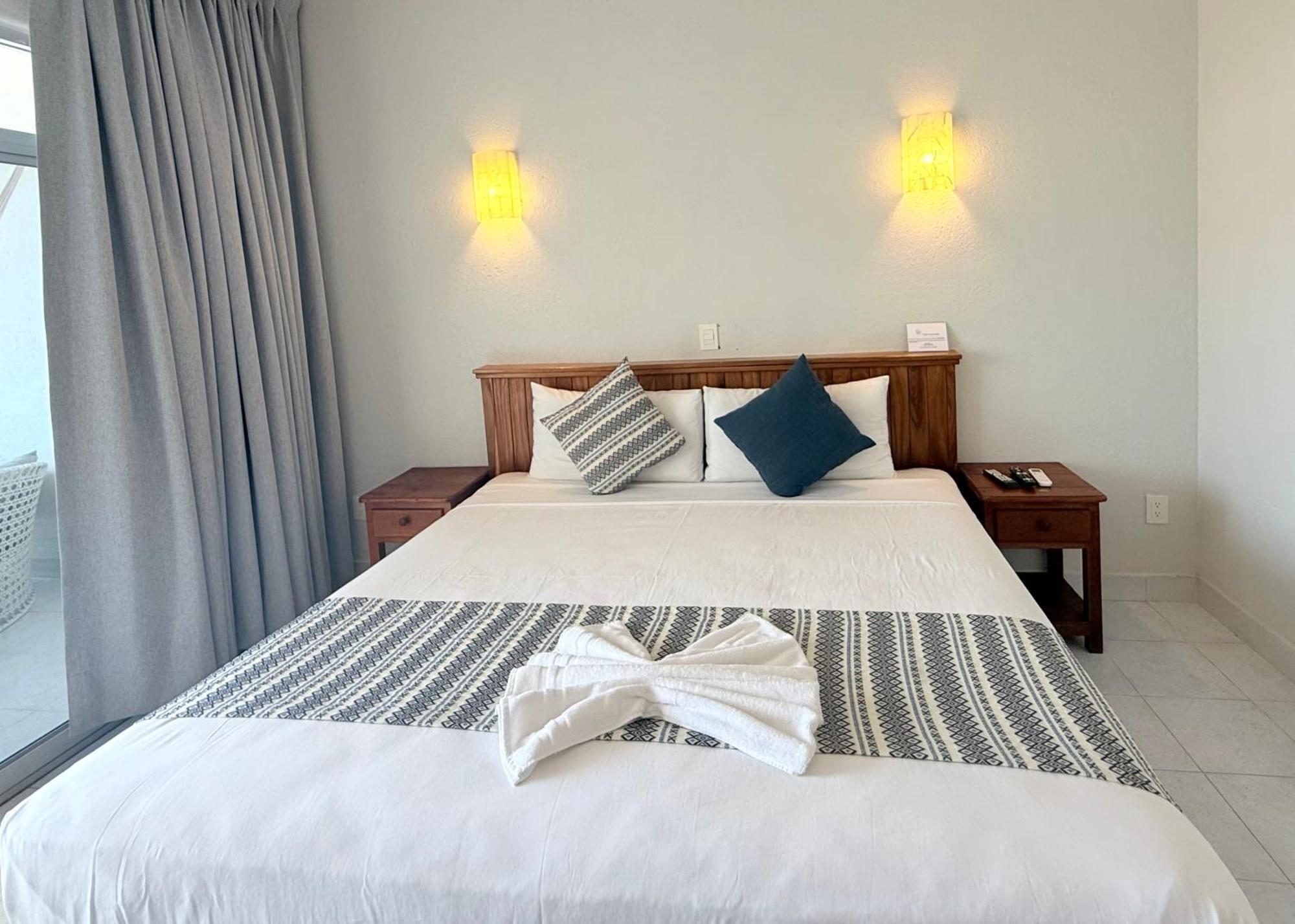 Hotel Ema 2*