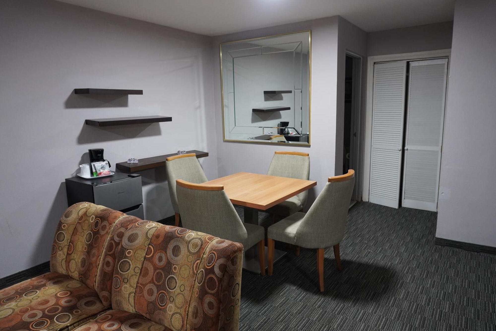 Quality 4* Piedras Negras