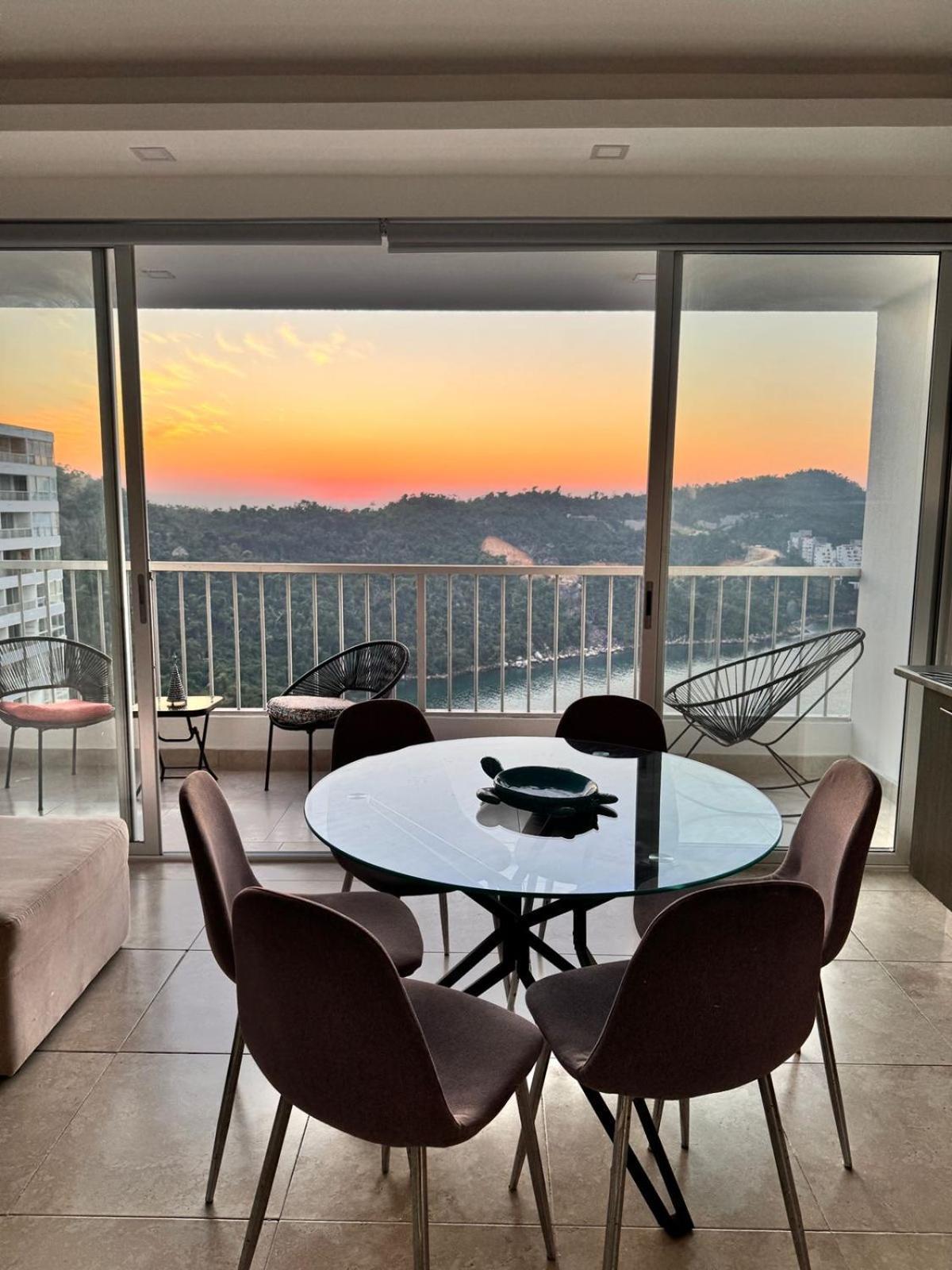 Blue Diamante Apartment