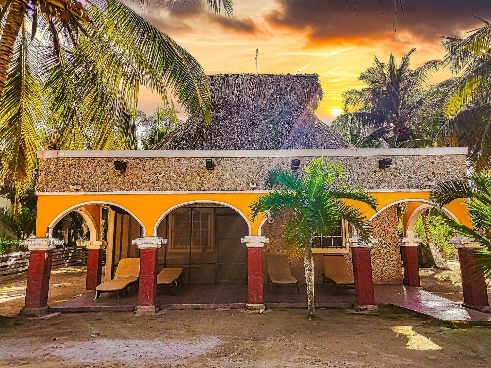 Holiday home Private Beachhouse Hacienda Antigua *