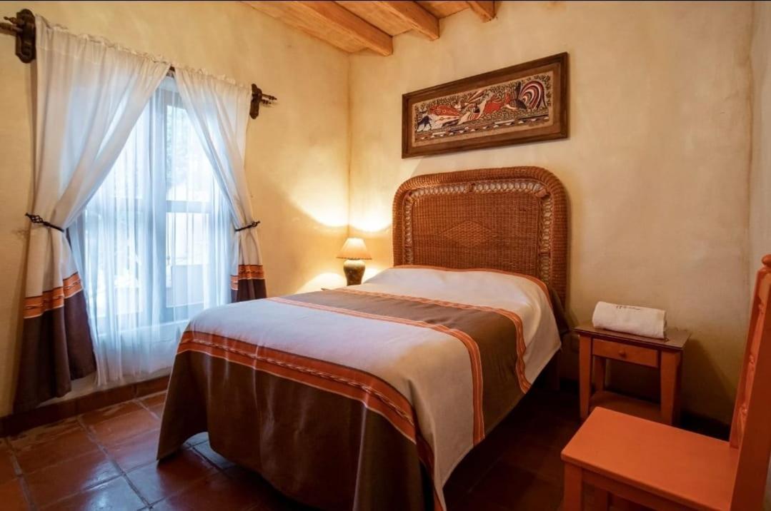 Hotel Centenario Arroyitos Bernal