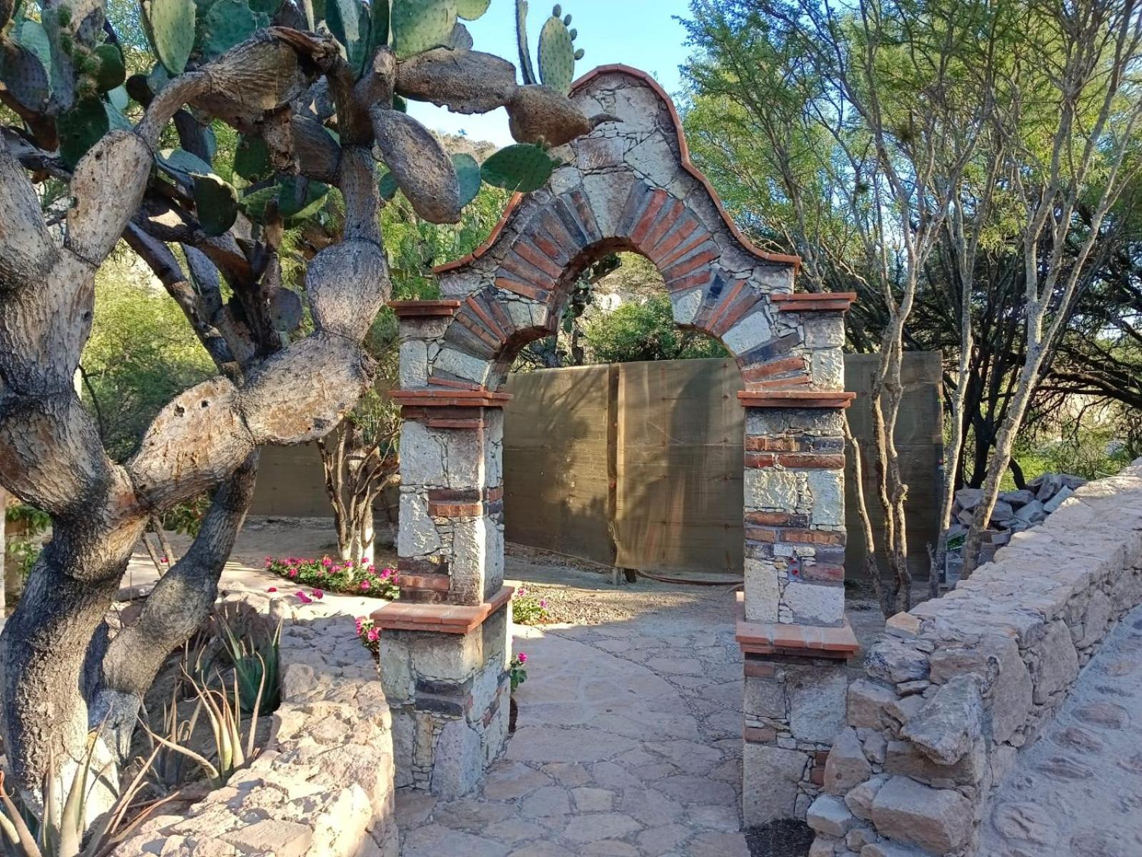 Hotel Centenario Arroyitos