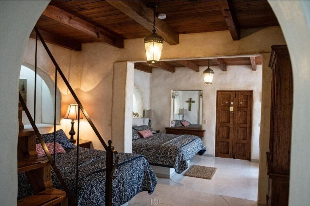 Hotel Centenario Arroyitos 3*