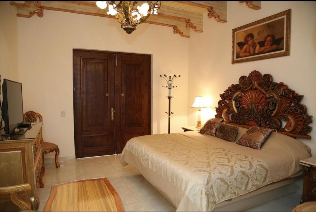 Centenario Arroyitos 3* Bernal