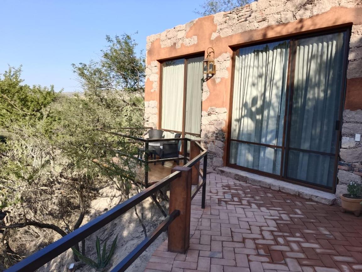Centenario Arroyitos Hotel