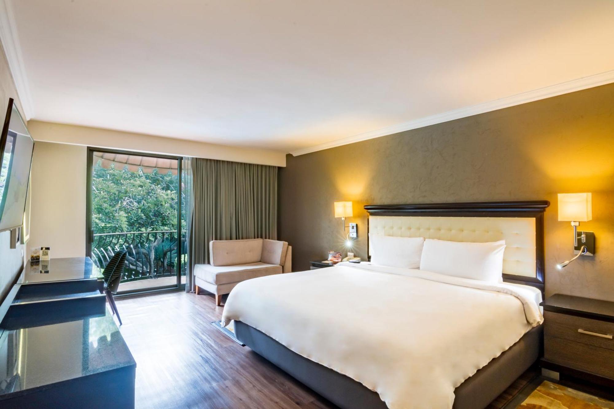 Lucerna Hotel