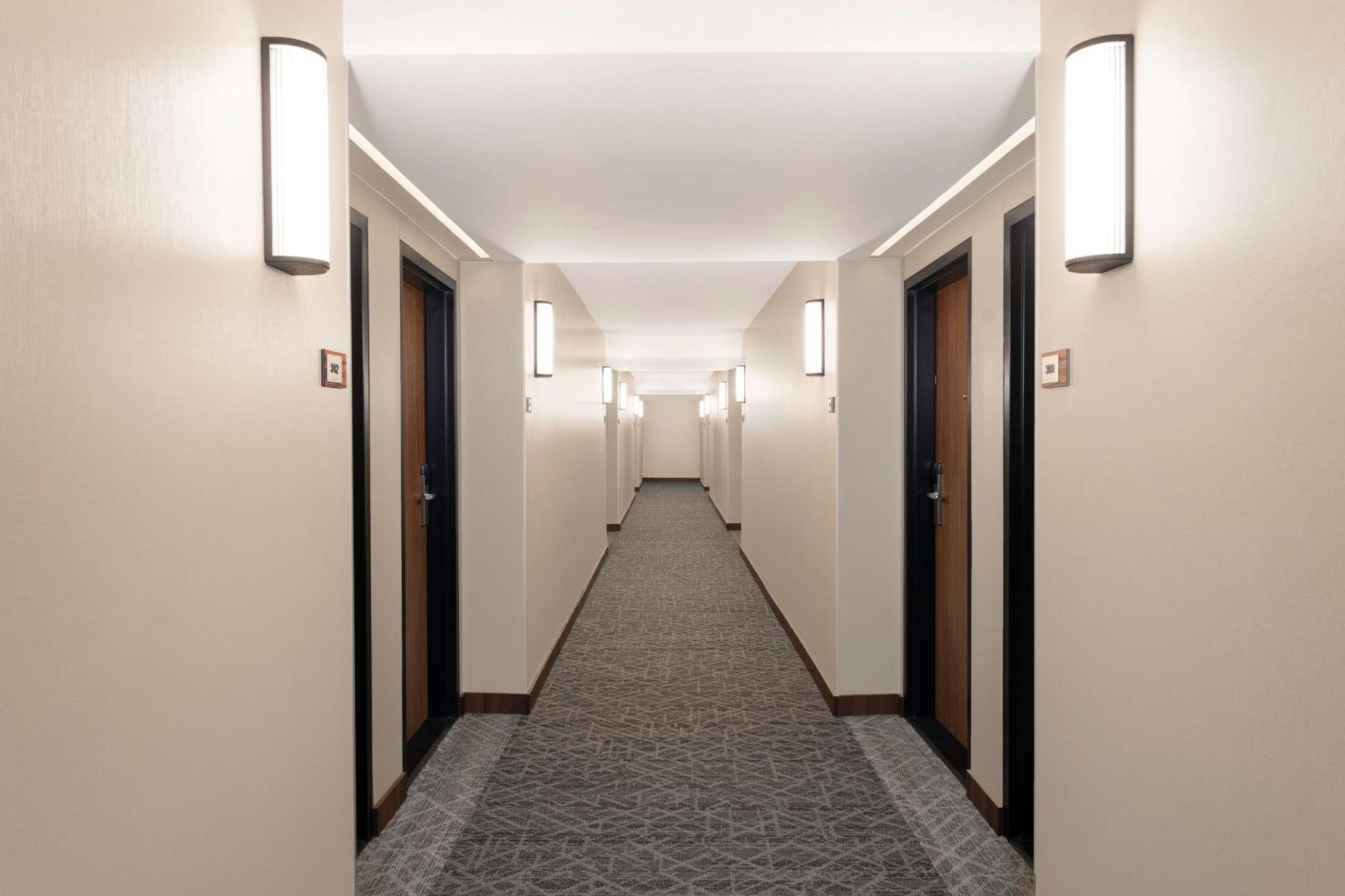 Courtyard By Marriott Animas Hotel