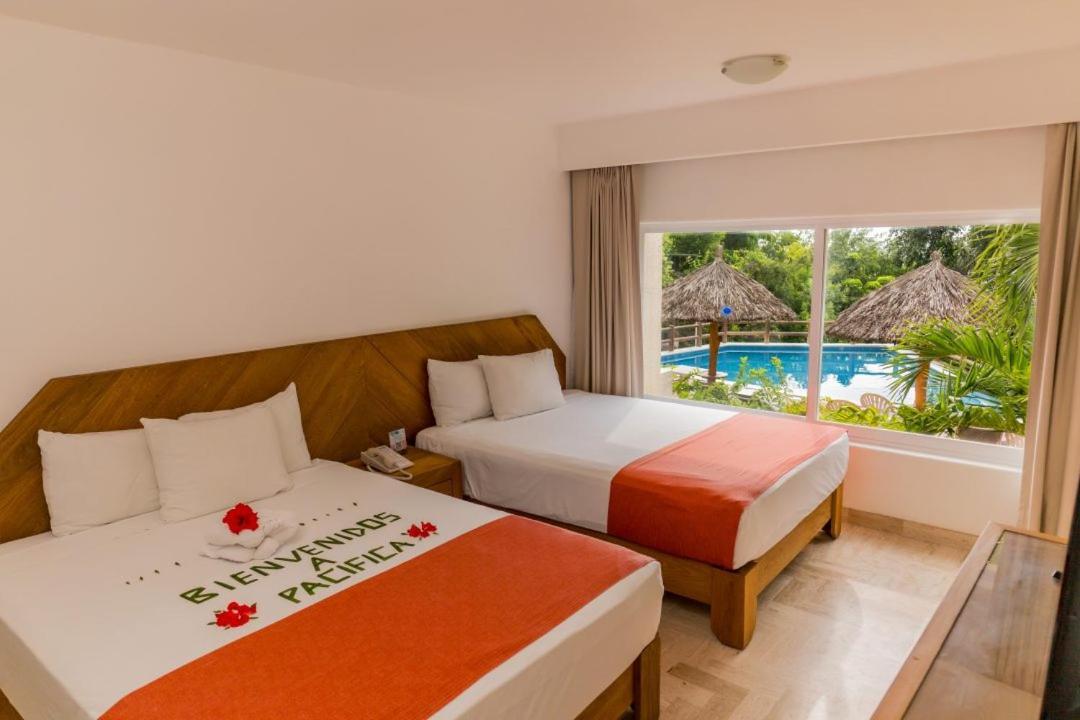 Hotel Pacifica Ixtapa 5*