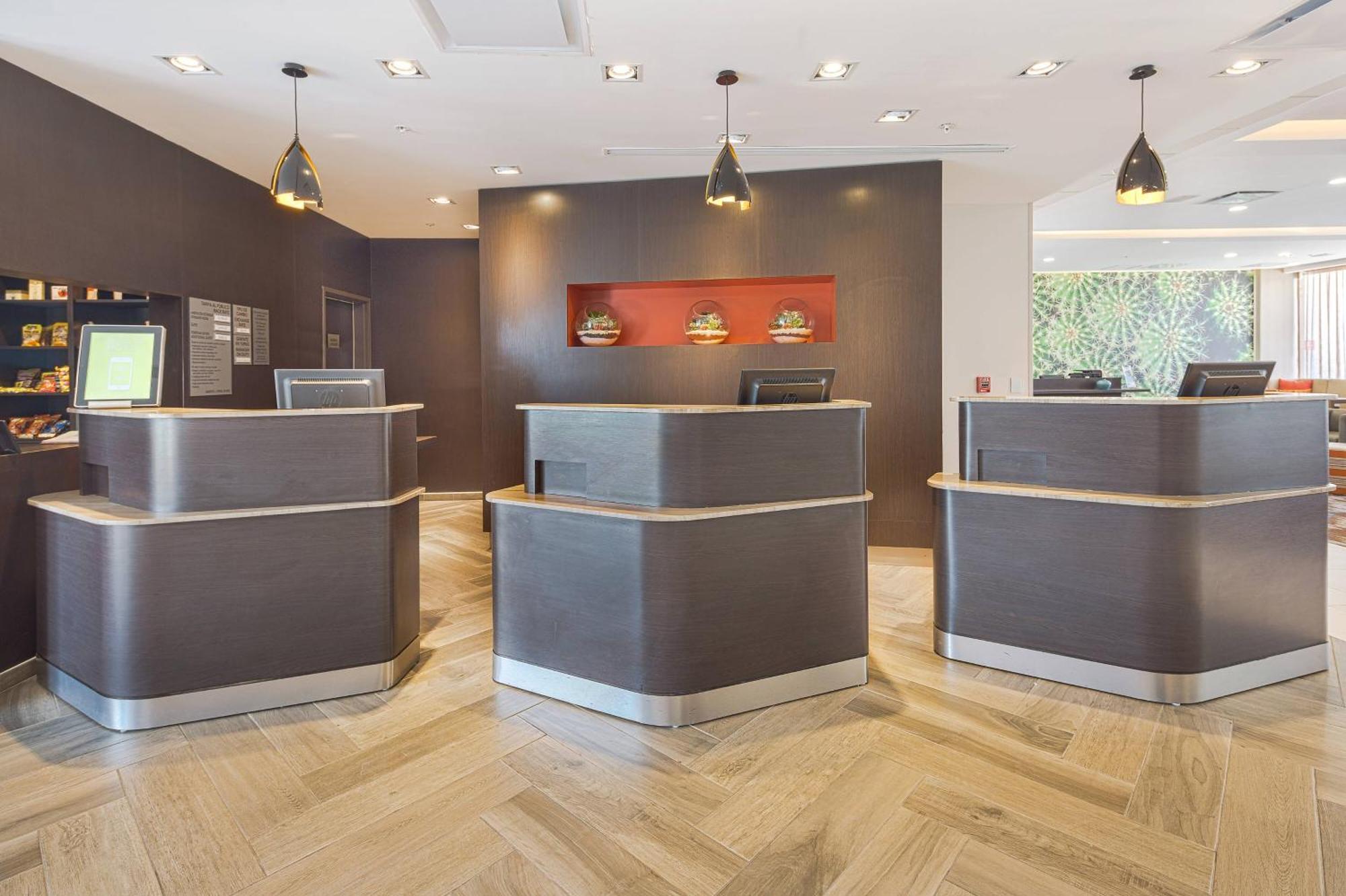 Hotel Courtyard By Marriott 4*