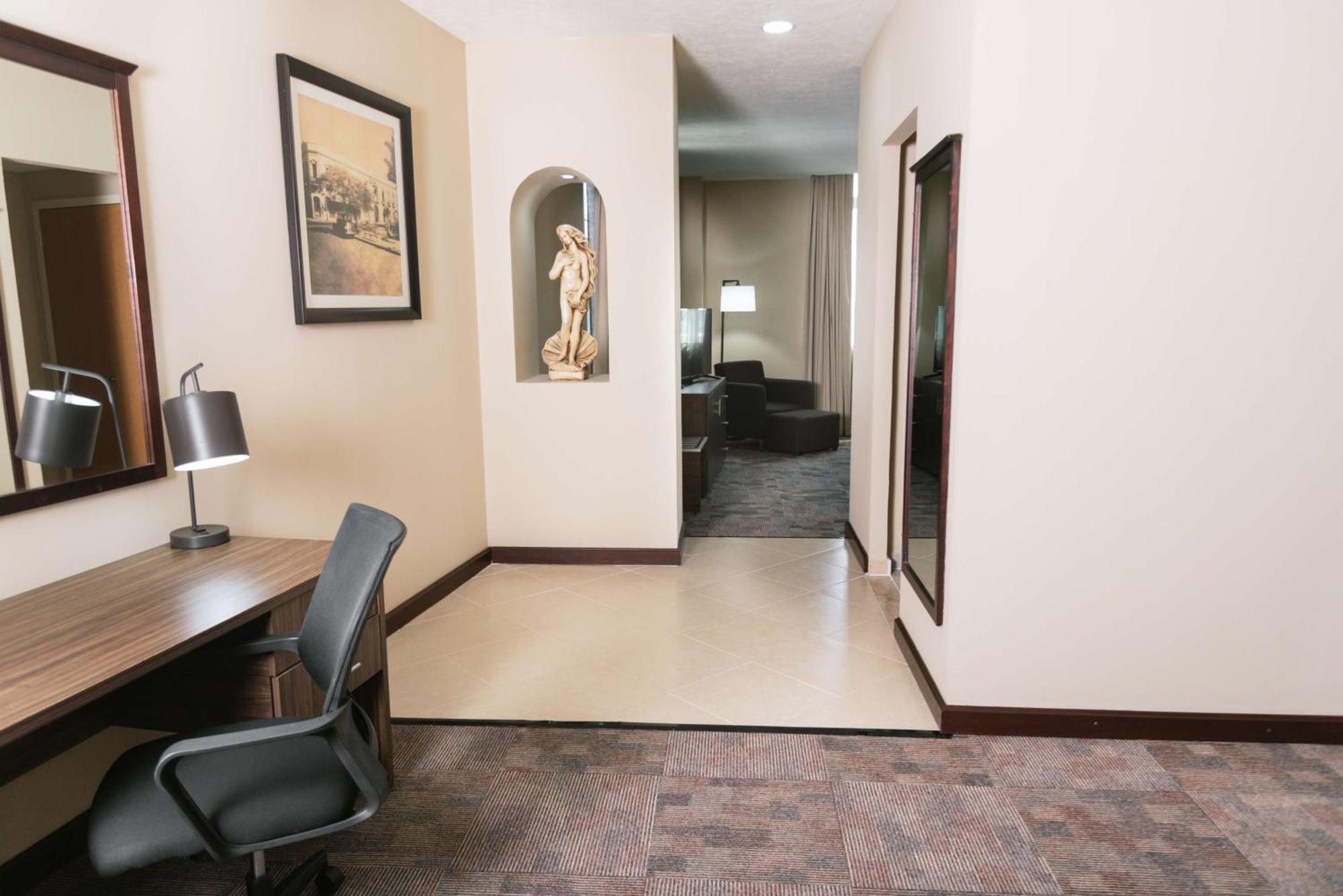 Hotel Hampton Zona Dorada Tampico