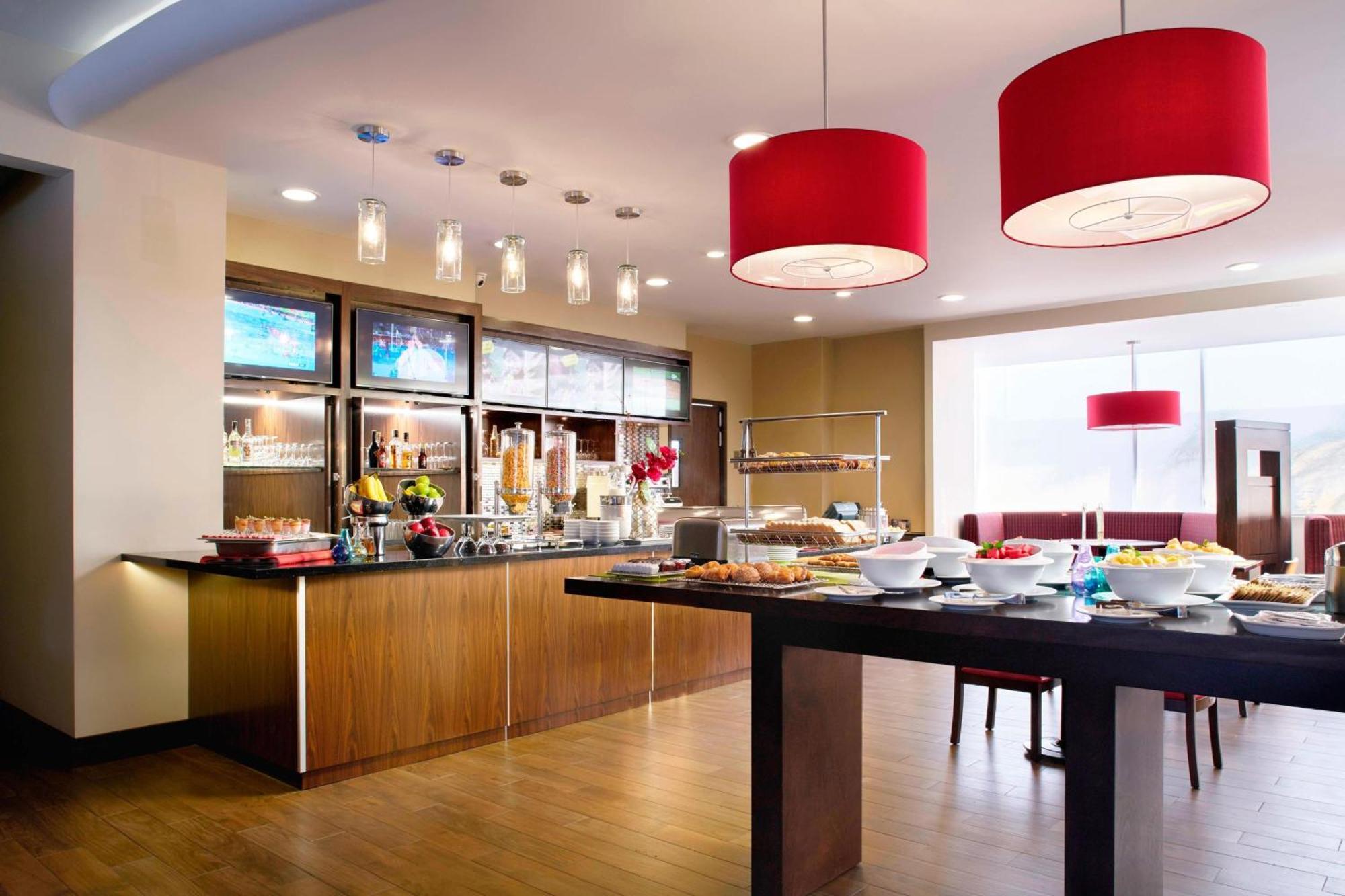 Courtyard By Marriott Hermosillo